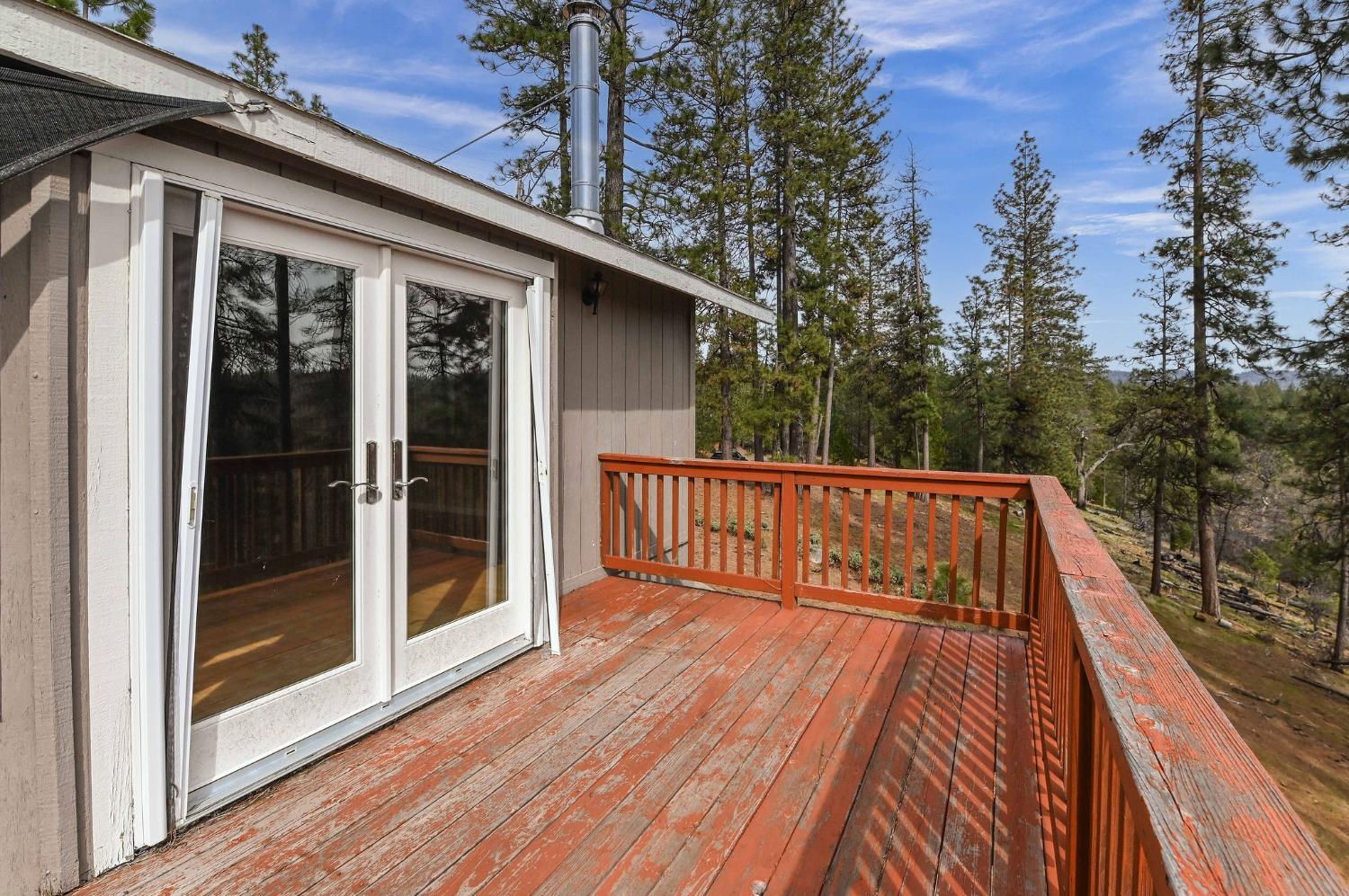 Detail Gallery Image 9 of 31 For 5709 Wildrose Dr, Grizzly Flats,  CA 95636 - 3 Beds | 2/1 Baths