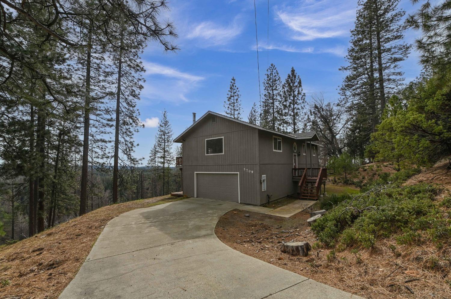 Detail Gallery Image 3 of 31 For 5709 Wildrose Dr, Grizzly Flats,  CA 95636 - 3 Beds | 2/1 Baths
