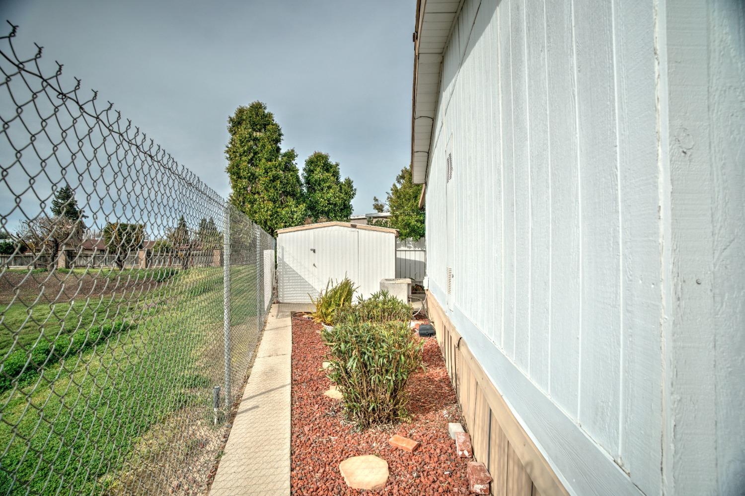Detail Gallery Image 8 of 46 For 1400 N Tully Rd 57, Turlock,  CA 95380 - 2 Beds | 2 Baths