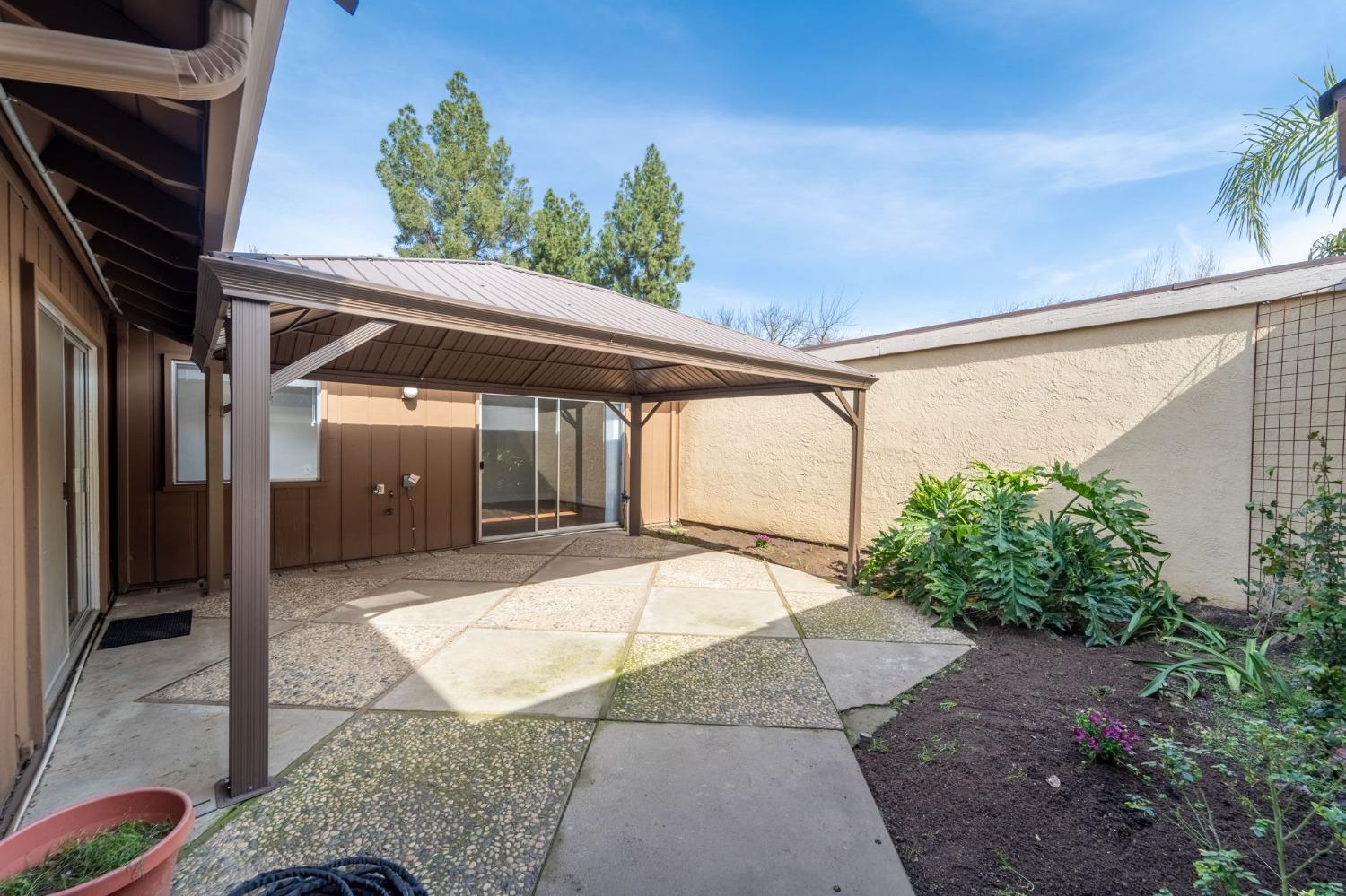 Detail Gallery Image 24 of 28 For 608 Oakview Ct, Modesto,  CA 95354 - 2 Beds | 2 Baths