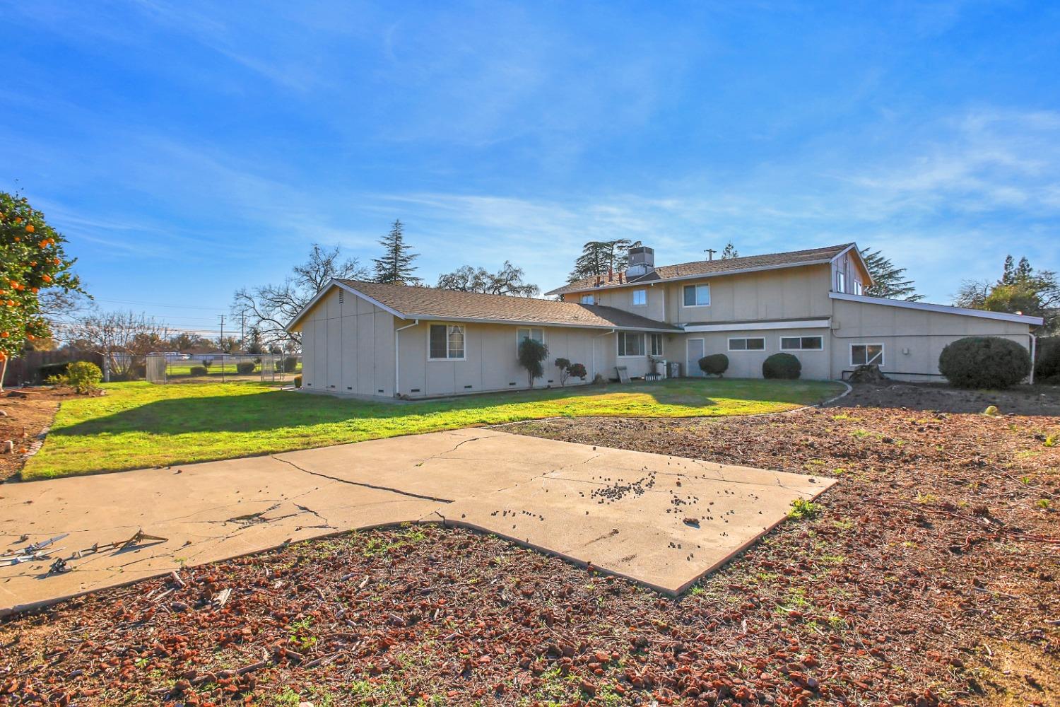 Detail Gallery Image 21 of 97 For 3457 Colusa Hwy, Yuba City,  CA 95993 - 5 Beds | 3/1 Baths