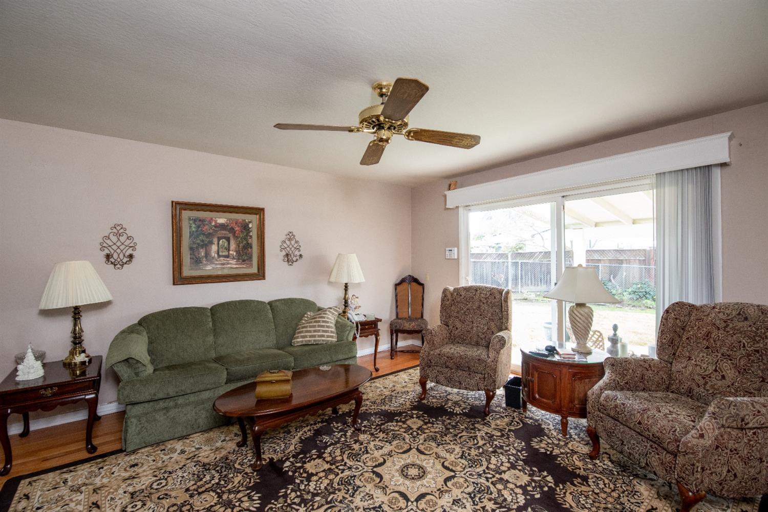 Detail Gallery Image 11 of 31 For 8456 Central Ave, Orangevale,  CA 95662 - 3 Beds | 1 Baths