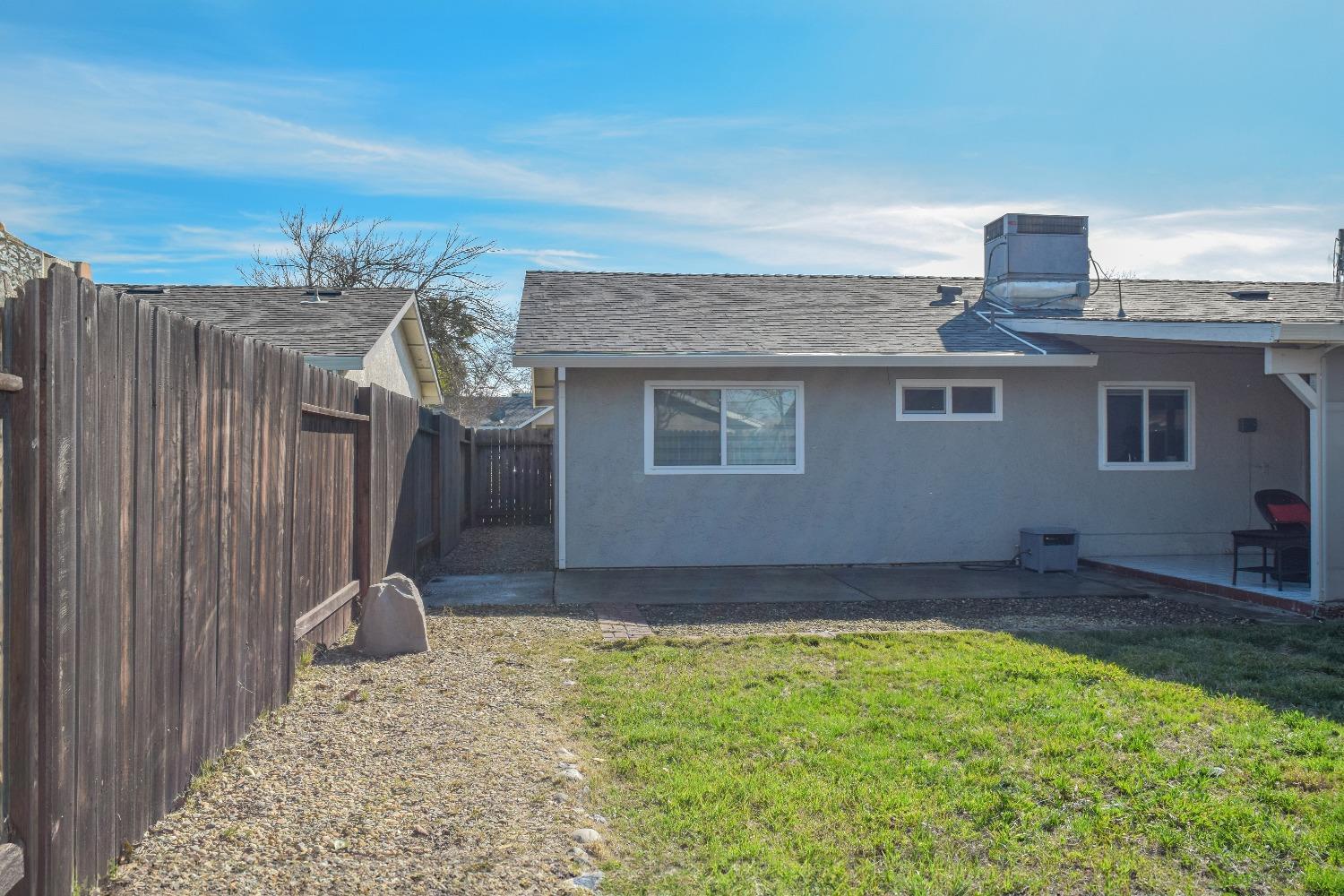 Detail Gallery Image 23 of 25 For 3594 Scotland Dr, Antelope,  CA 95843 - 3 Beds | 2 Baths