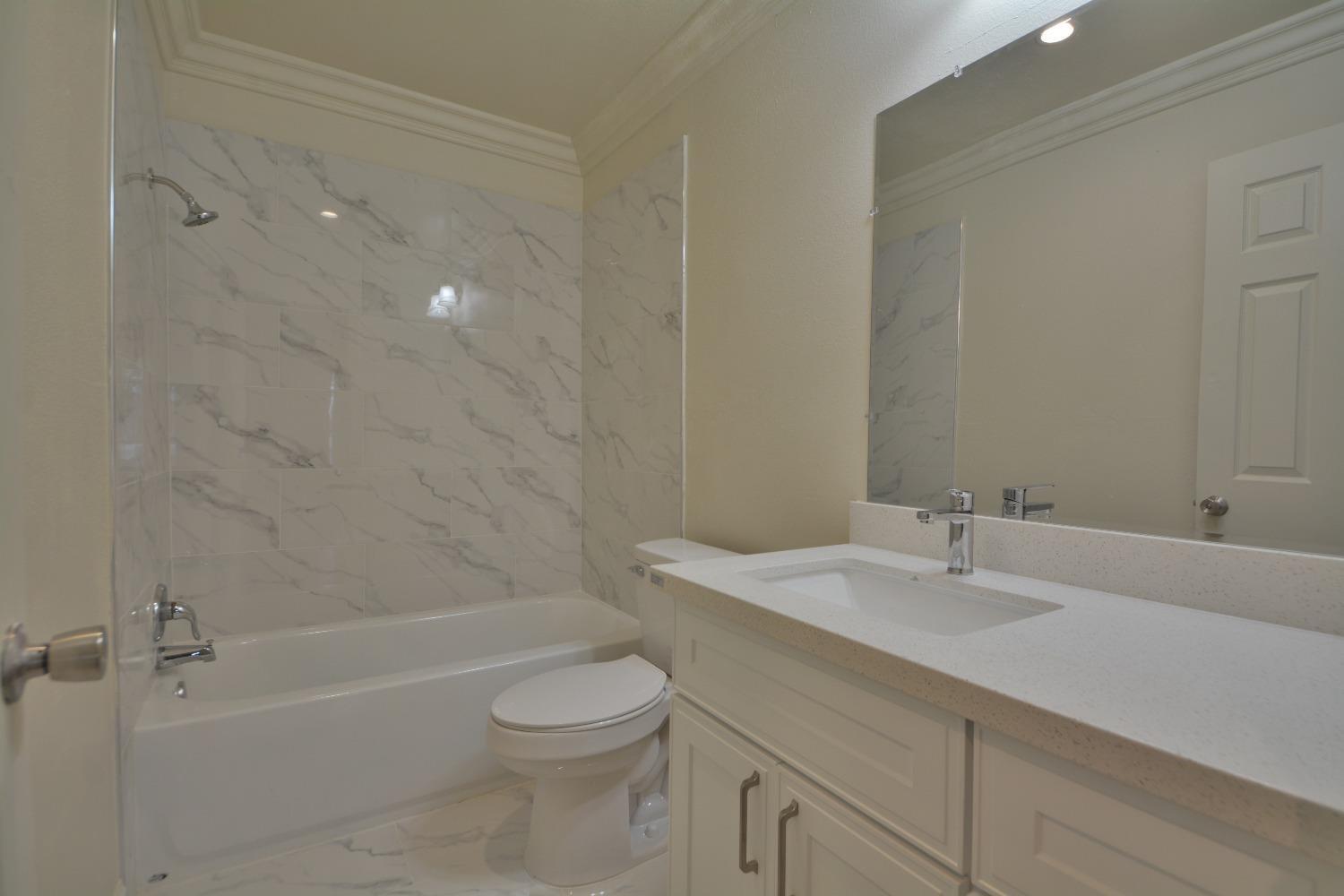 Detail Gallery Image 7 of 17 For 8457 Cayuga Dr, Stockton,  CA 95210 - 4 Beds | 2 Baths