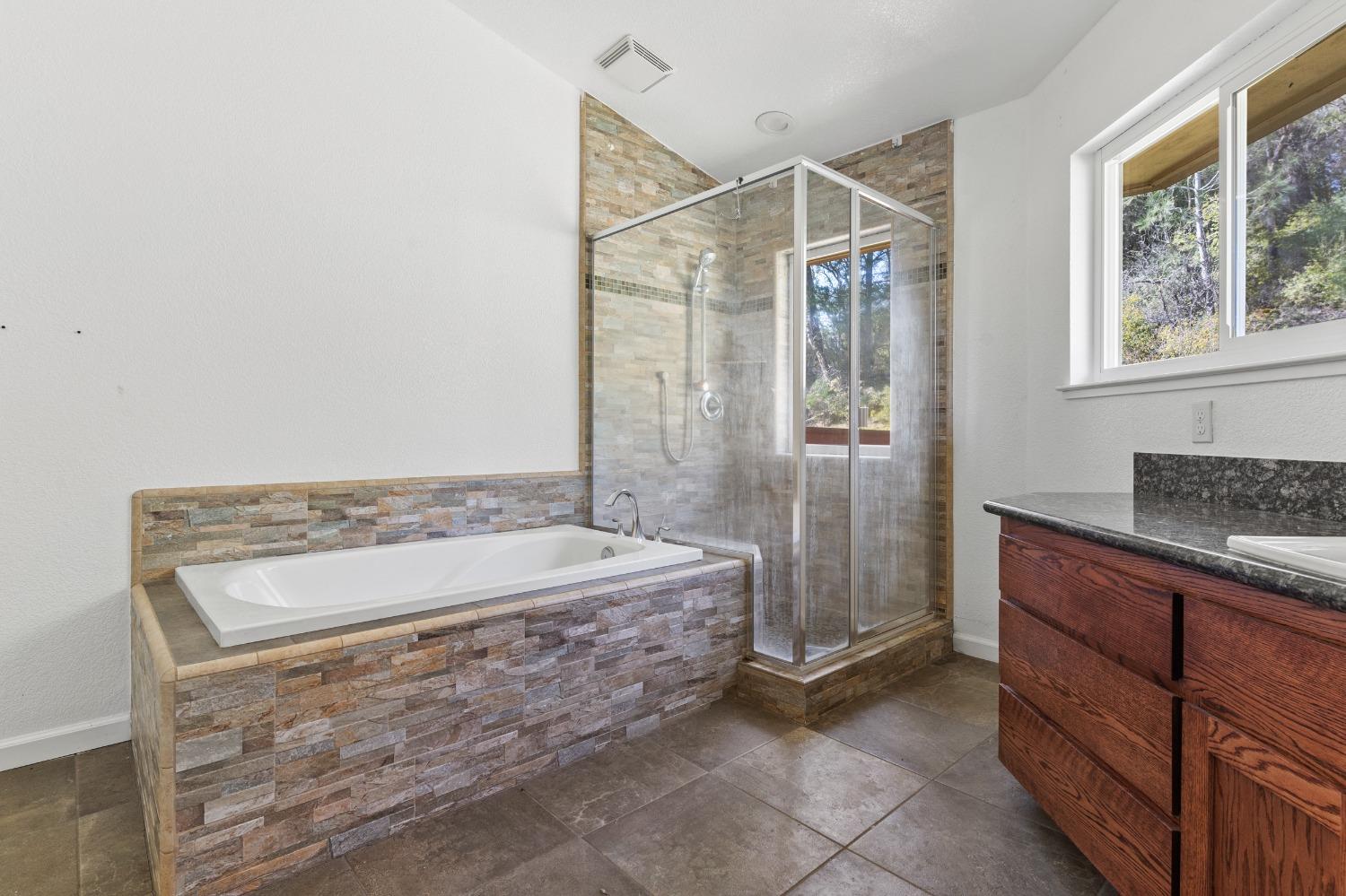 Detail Gallery Image 34 of 54 For 8132 Wildflower Way, Oregon House,  CA 95962 - 3 Beds | 2/1 Baths
