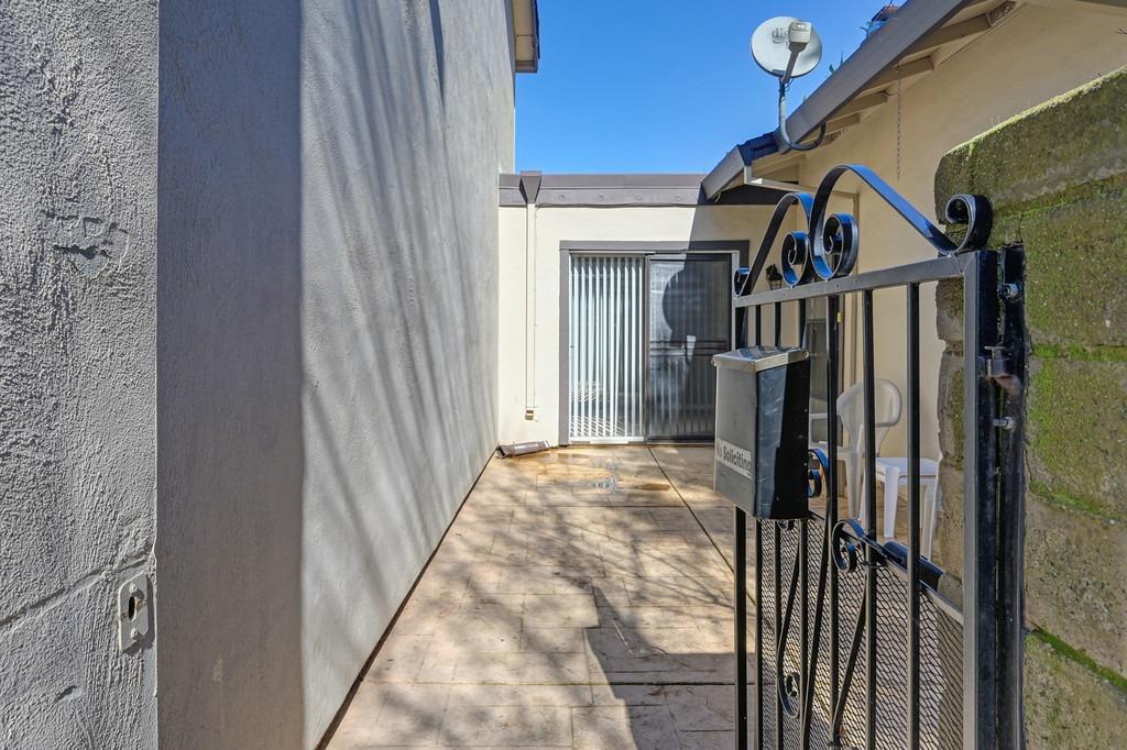Baywater Lane, Rancho Cordova, California image 35