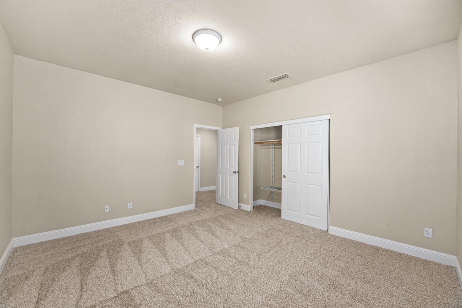 Detail Gallery Image 19 of 47 For 1022 Silver Saddle Ln, Rocklin,  CA 95765 - 4 Beds | 3/1 Baths