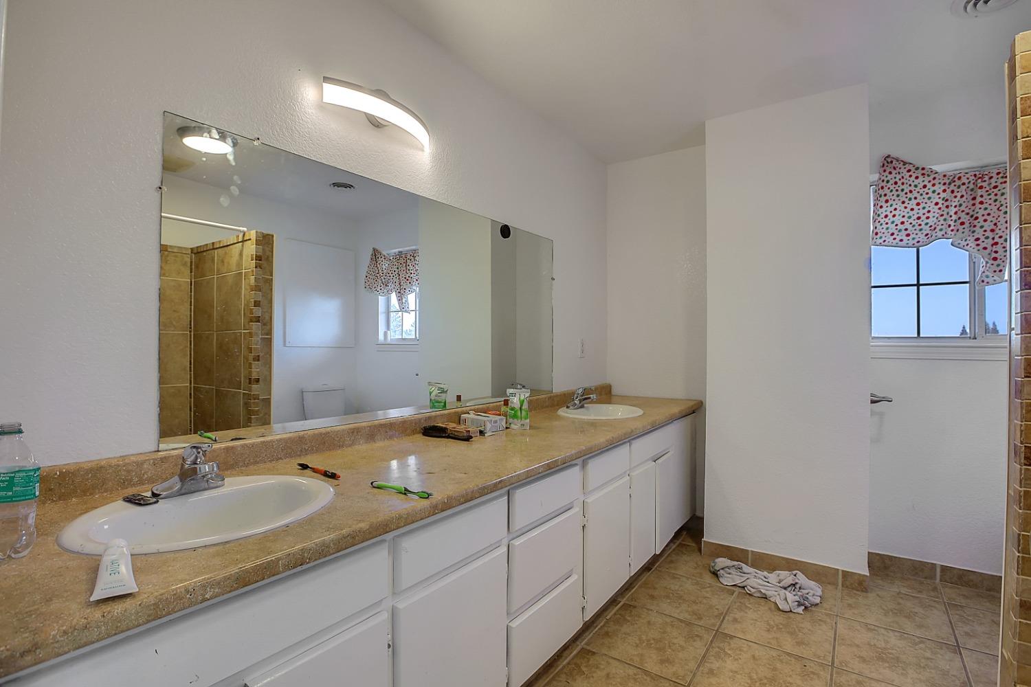 Detail Gallery Image 67 of 97 For 3457 Colusa Hwy, Yuba City,  CA 95993 - 5 Beds | 3/1 Baths