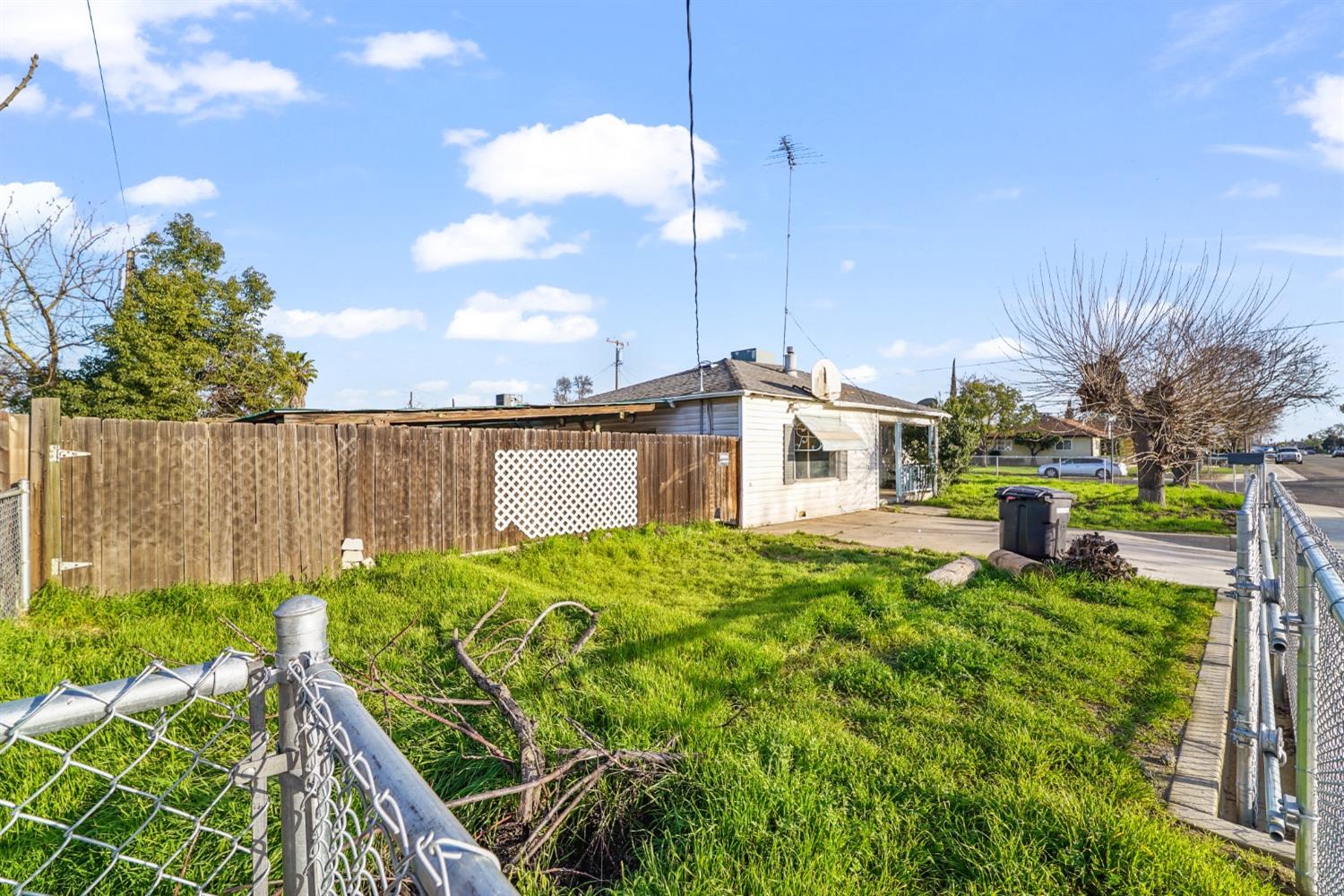 Rose Avenue, Ceres, California image 3