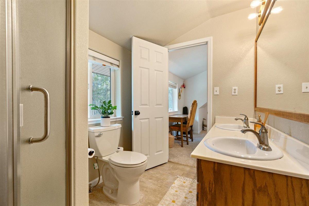 Detail Gallery Image 31 of 58 For 7120 Chestnut Hill Rd, Georgetown,  CA 95634 - 3 Beds | 2 Baths