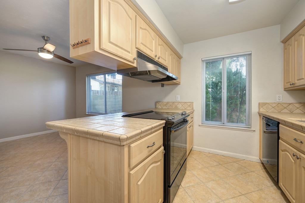 Baywater Lane, Rancho Cordova, California image 10