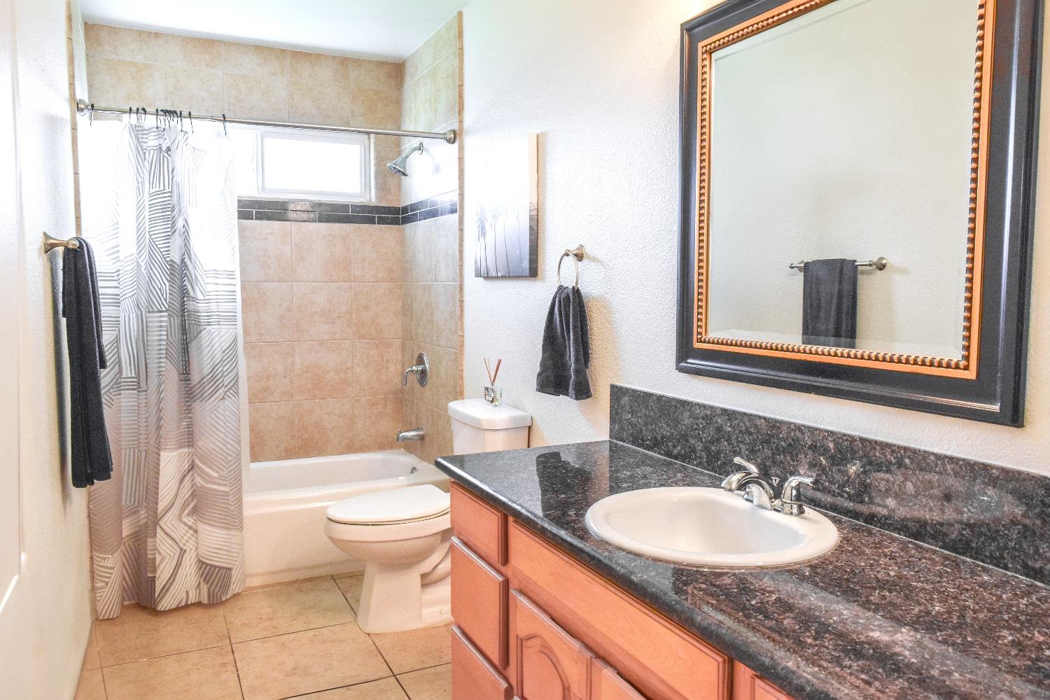 Detail Gallery Image 10 of 25 For 3594 Scotland Dr, Antelope,  CA 95843 - 3 Beds | 2 Baths