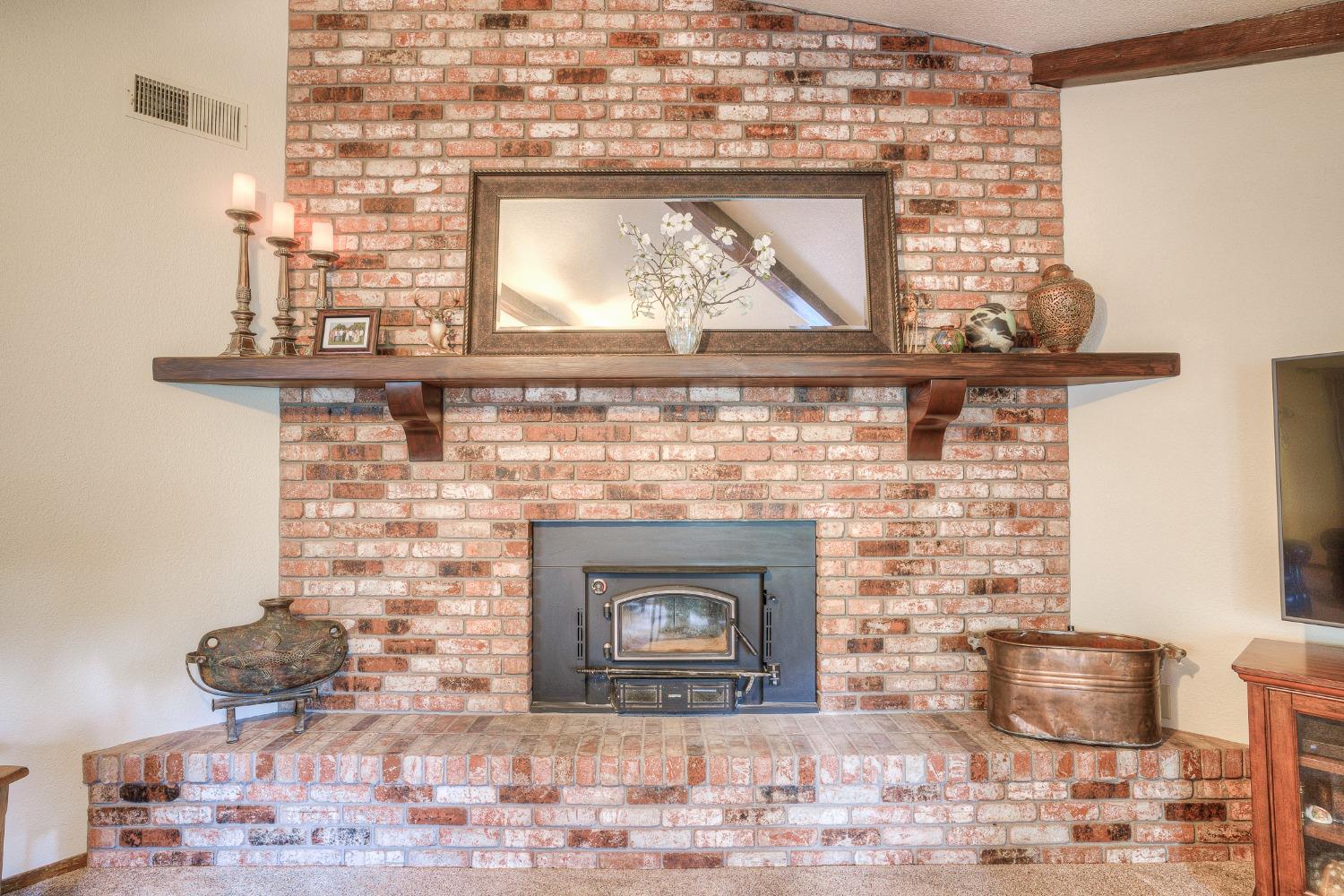 Detail Gallery Image 6 of 67 For 15417 Nopel Ave, Forest Ranch,  CA 95942 - 2 Beds | 0/1 Baths