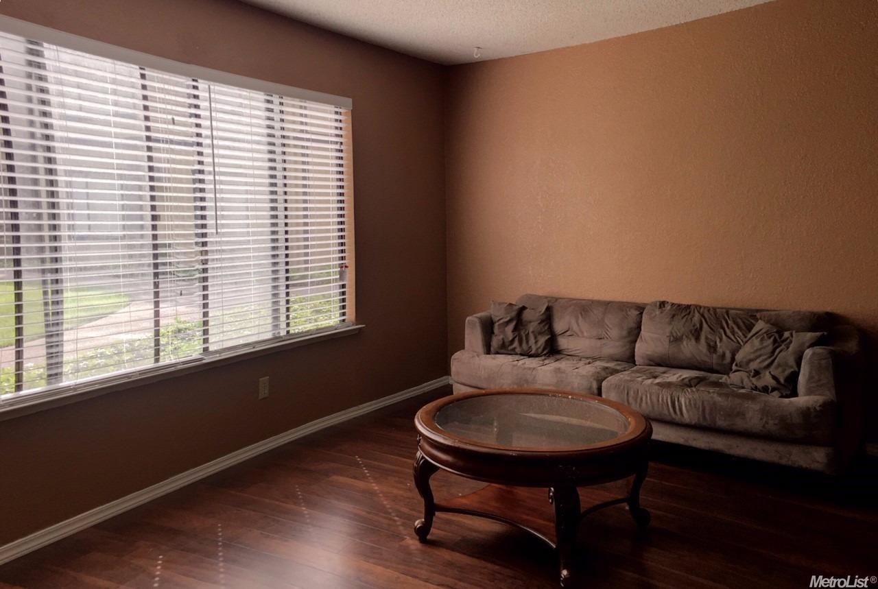 Detail Gallery Image 2 of 10 For 6724 Plymouth Rd #37,  Stockton,  CA 95207 - 2 Beds | 1 Baths