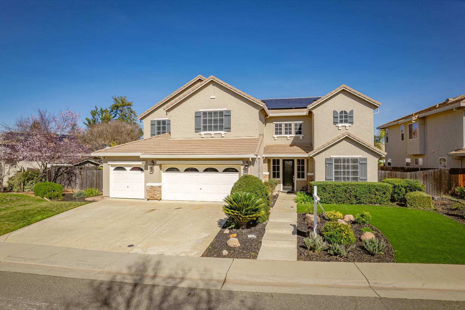 Photo of 1764 Allenwood Cir in Lincoln, CA