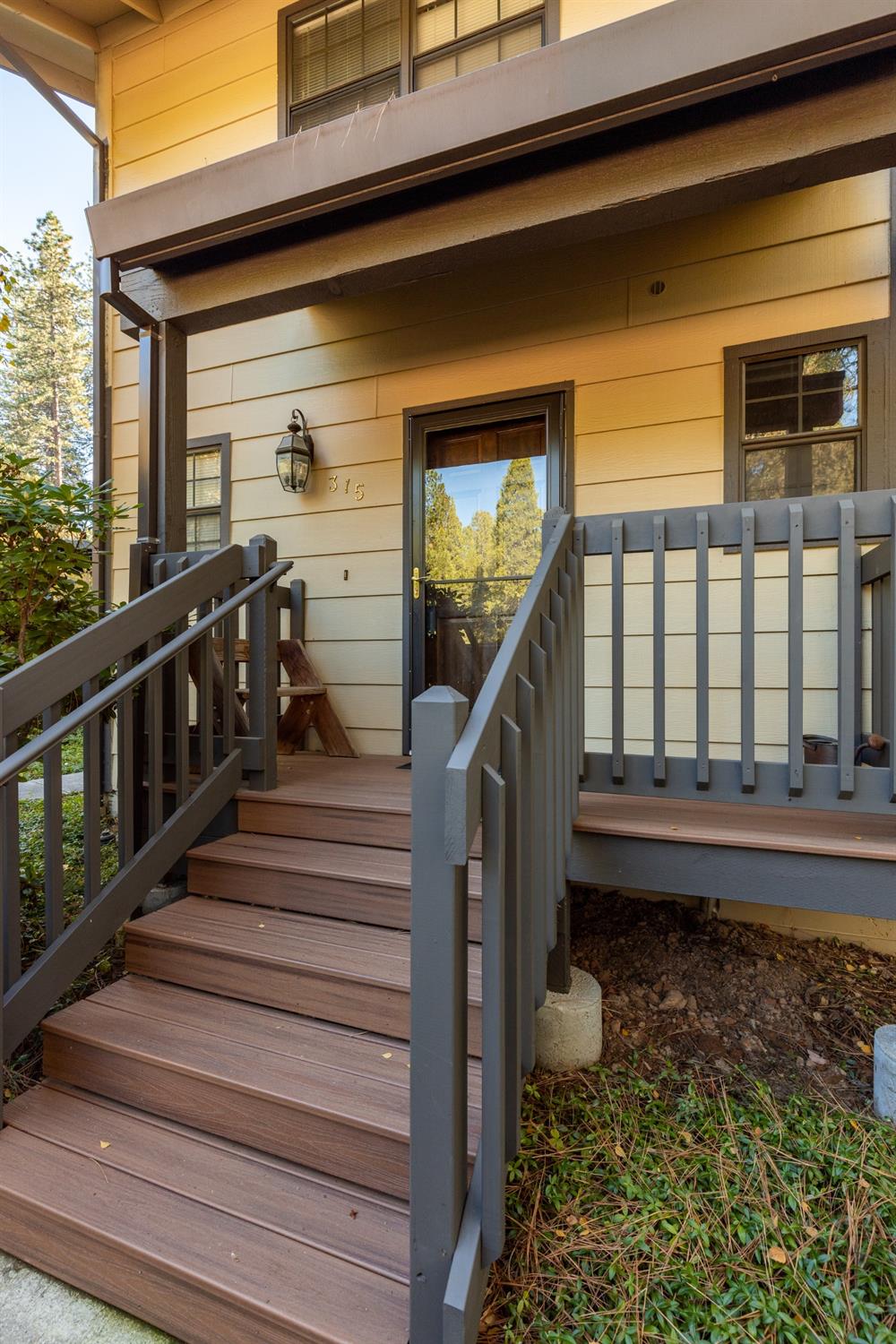 Detail Gallery Image 1 of 1 For 315 Gracie Rd, Nevada City,  CA 95959 - 2 Beds | 2/1 Baths