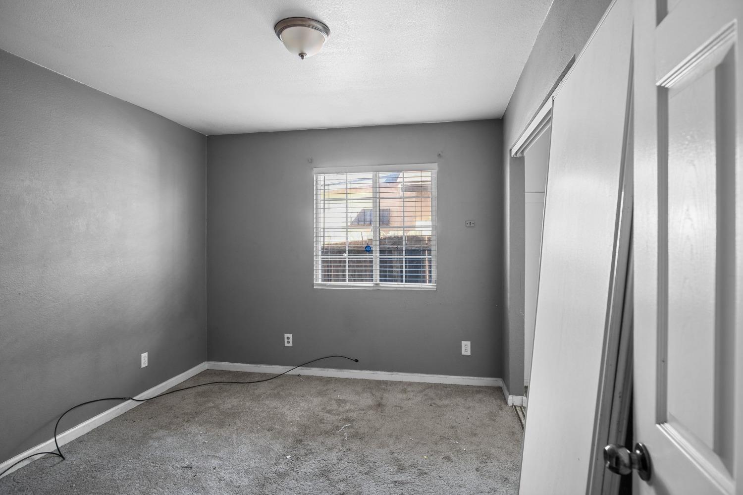 Detail Gallery Image 14 of 24 For 1401 Lassen Ave, Modesto,  CA 95358 - 4 Beds | 2 Baths