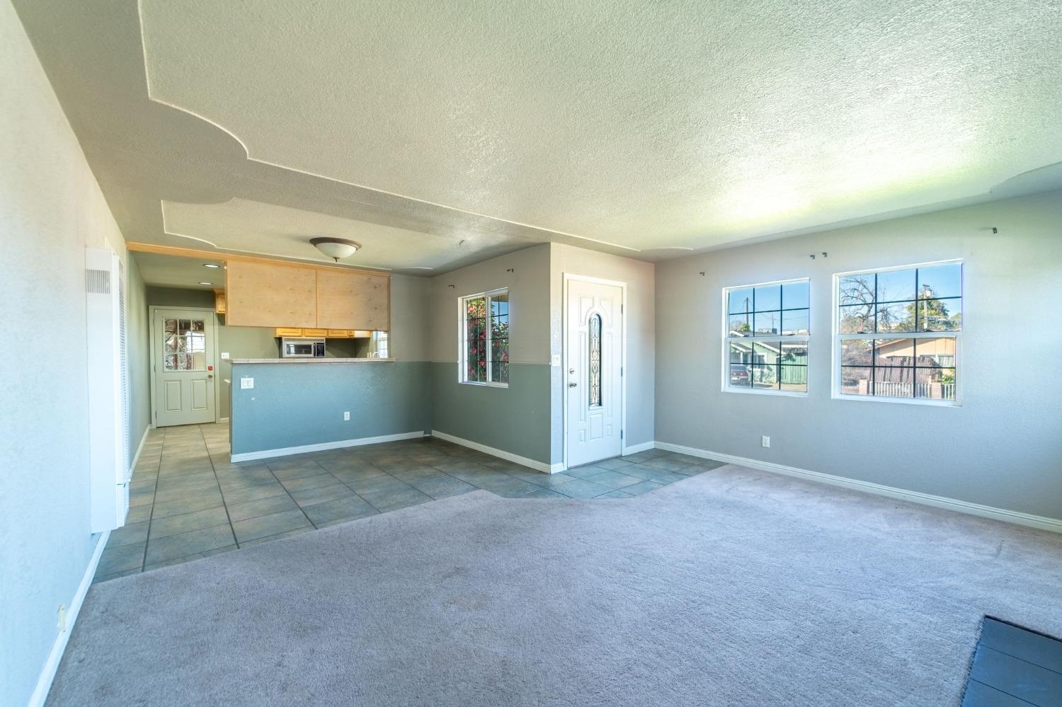 Detail Gallery Image 7 of 23 For 1750 E St, Livingston,  CA 95334 - 2 Beds | 1 Baths