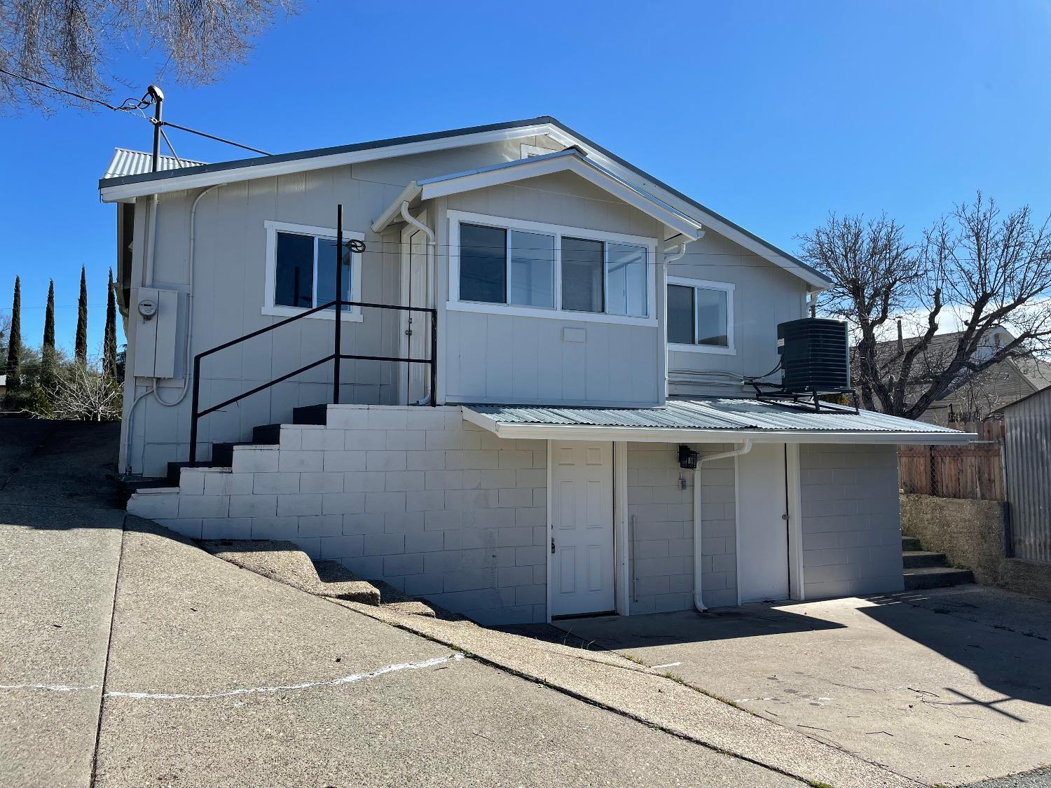 Photo of 159 Bright Ave in Jackson, CA