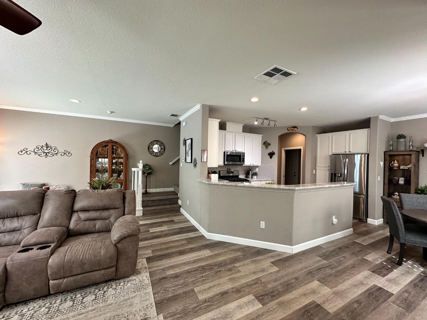 Detail Gallery Image 9 of 41 For 1032 Boardwalk Way #106,  Rocklin,  CA 95765 - 2 Beds | 2/1 Baths