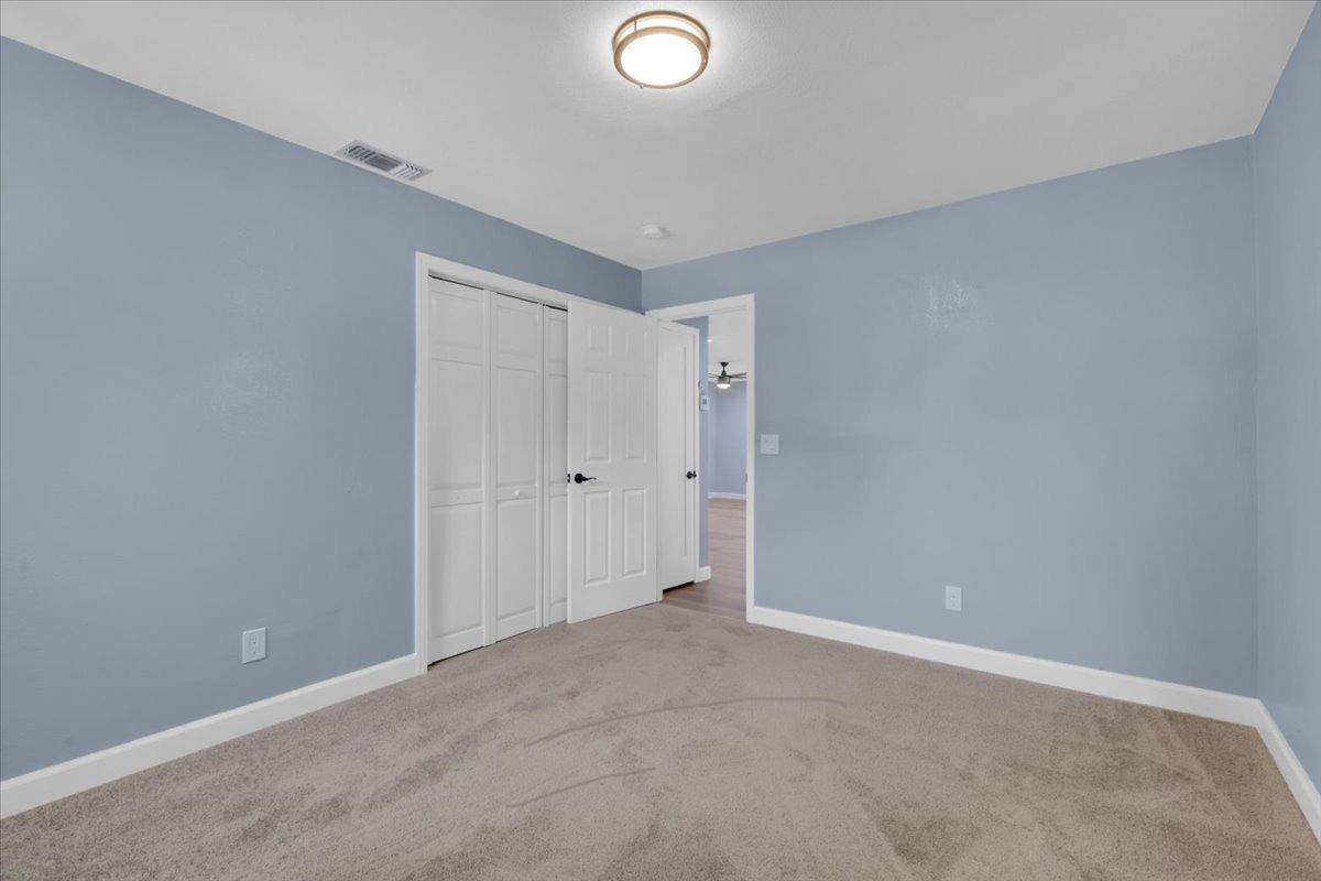 Detail Gallery Image 12 of 14 For 387 Barrette Ave, Sacramento,  CA 95815 - 2 Beds | 2 Baths