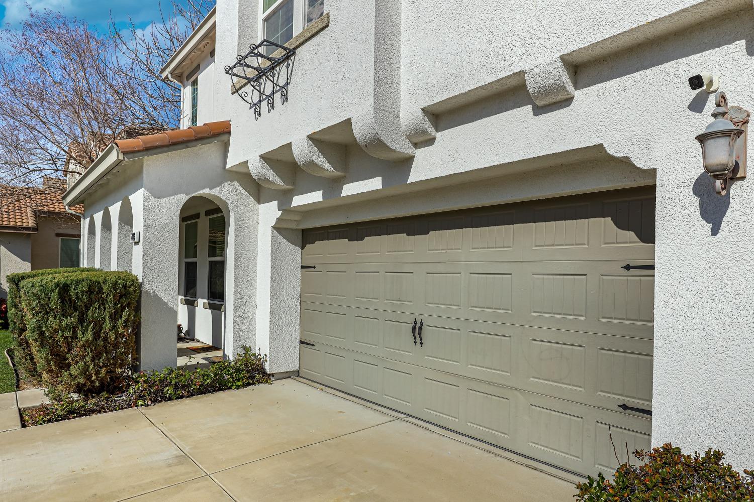Detail Gallery Image 3 of 54 For 5943 Poppy Shores Way, Stockton,  CA 95219 - 4 Beds | 2/1 Baths