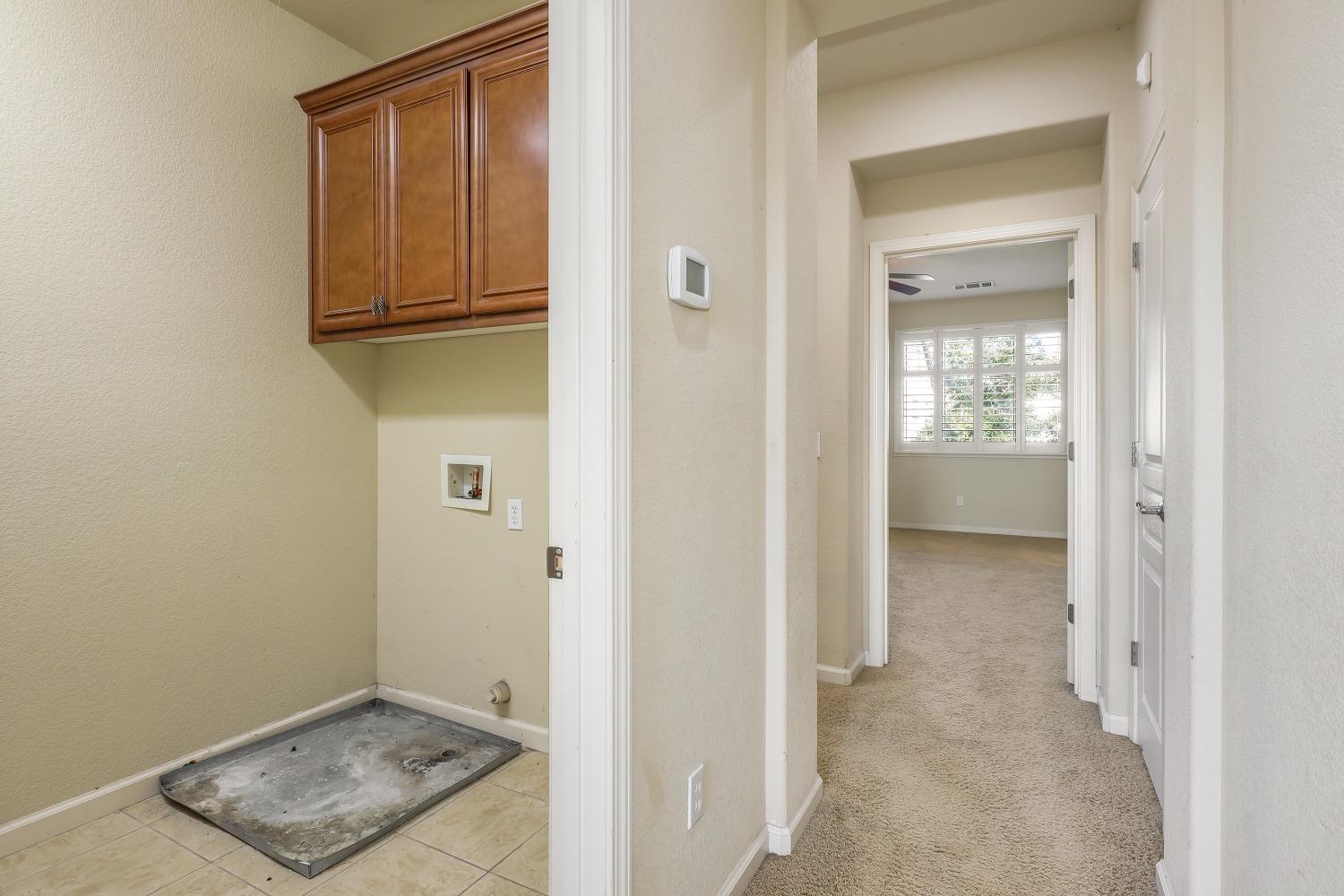 Detail Gallery Image 24 of 54 For 5943 Poppy Shores Way, Stockton,  CA 95219 - 4 Beds | 2/1 Baths