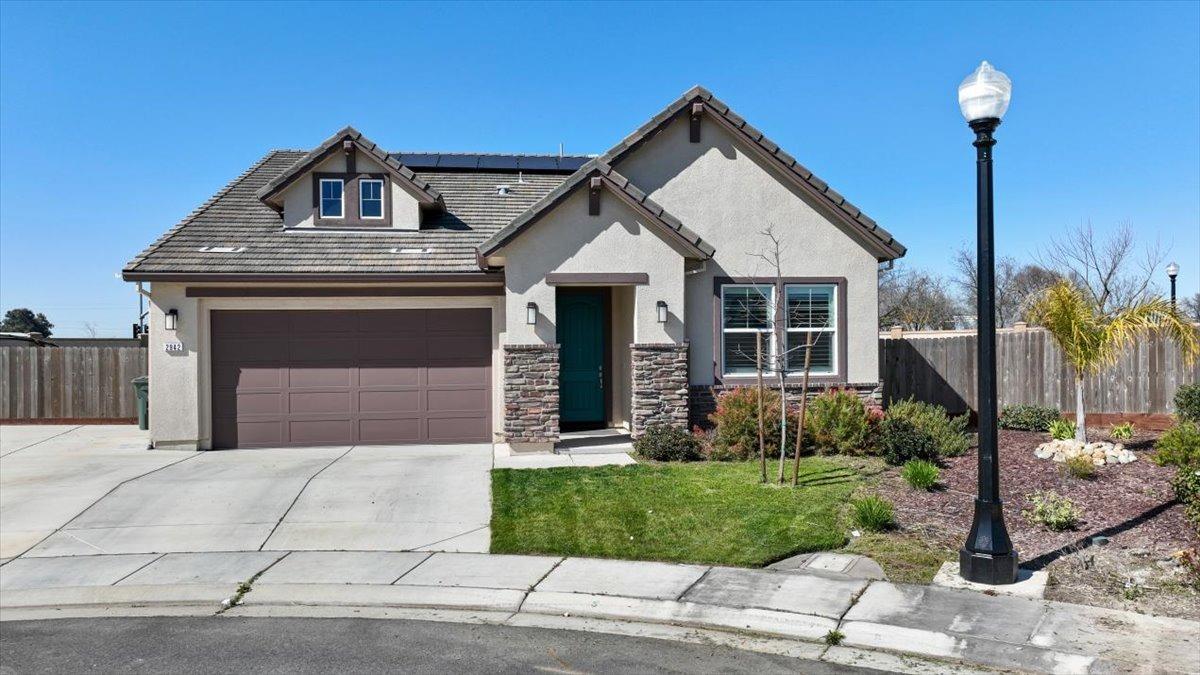 Detail Gallery Image 1 of 38 For 2942 Trail Ridge Way, Oakdale,  CA 95361 - 4 Beds | 2 Baths