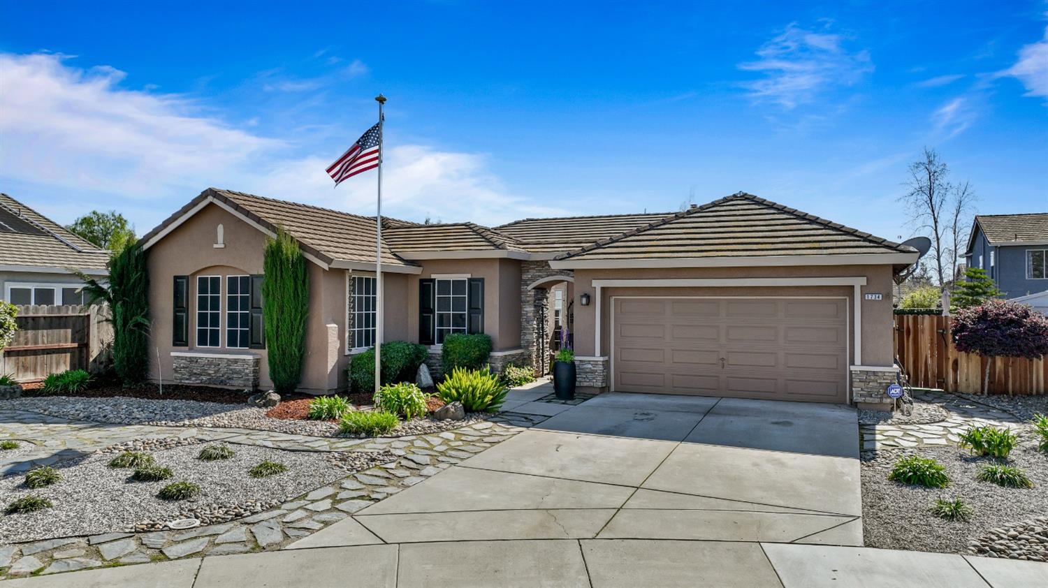 Detail Gallery Image 1 of 1 For 1734 Natalie Ct, Ripon,  CA 95366 - 4 Beds | 2 Baths
