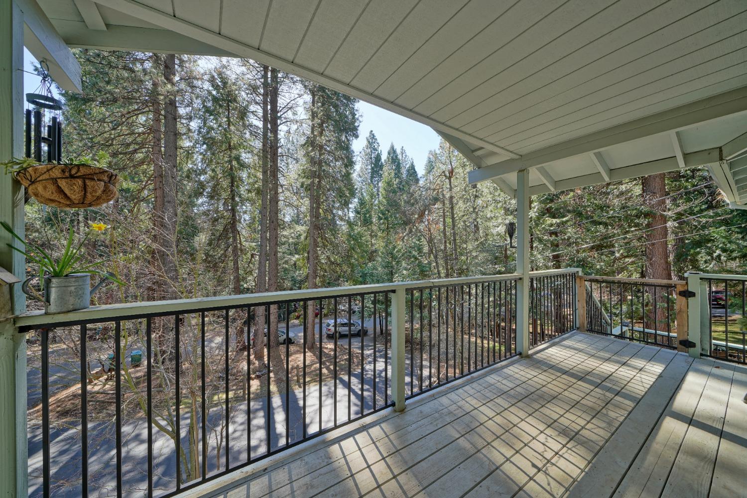 Detail Gallery Image 24 of 25 For 6175 Salmon Way, Pollock Pines,  CA 95726 - 3 Beds | 2 Baths