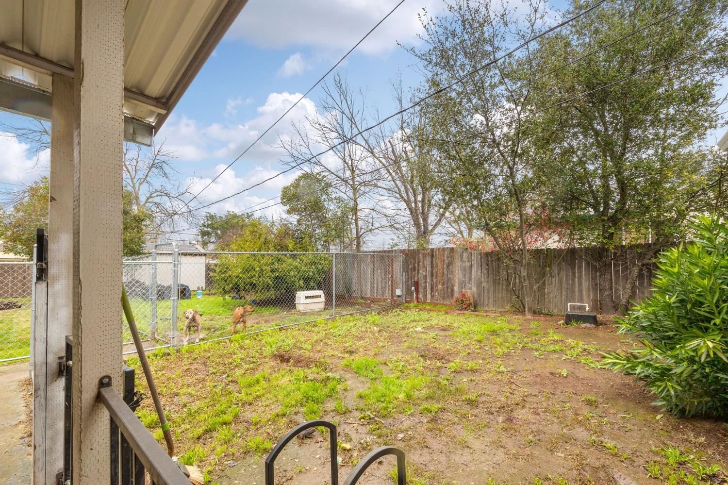 Detail Gallery Image 33 of 34 For 3801 Horton Ln, Carmichael,  CA 95608 - 3 Beds | 1 Baths