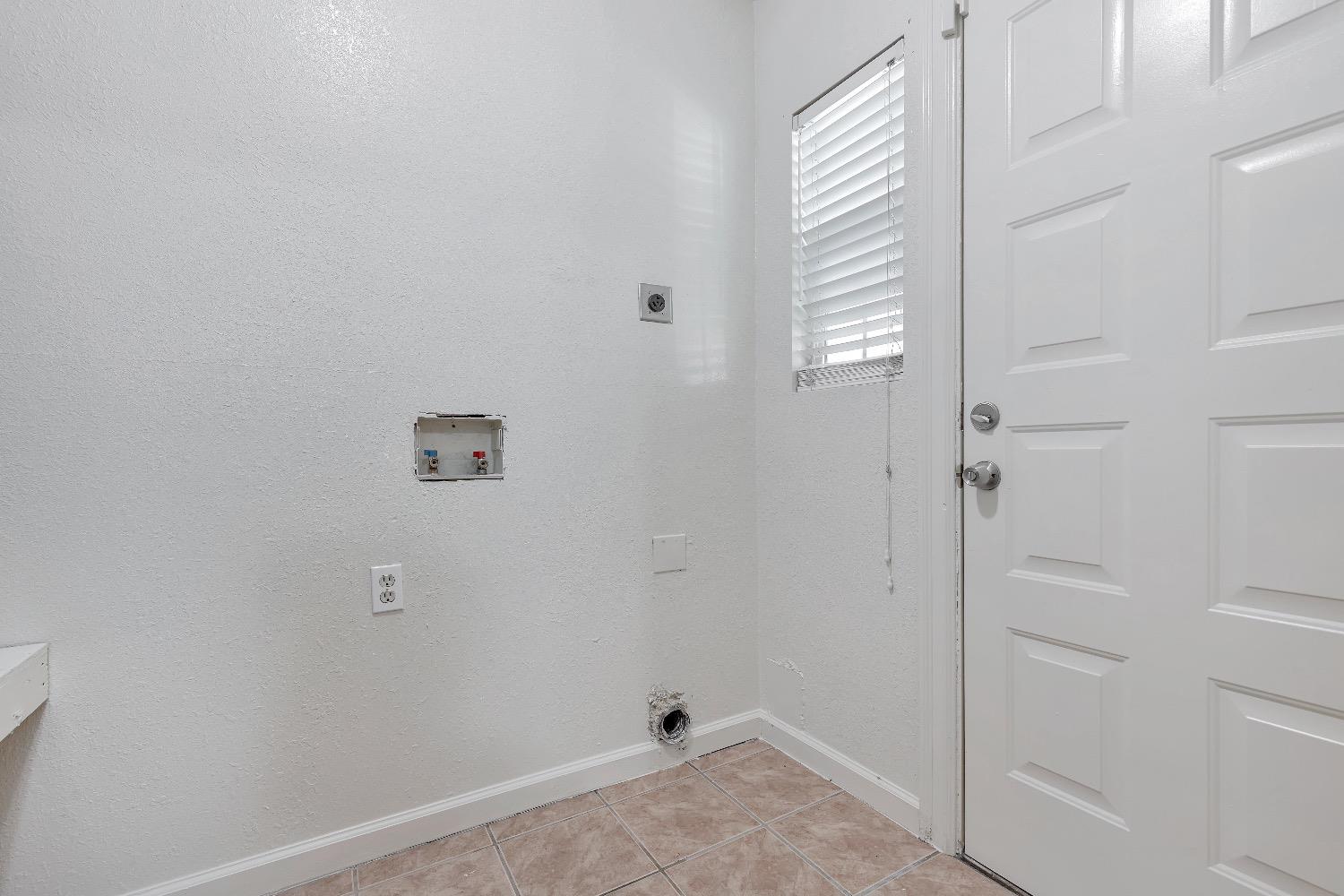Detail Gallery Image 24 of 30 For 1843 E Lafayette, Stockton,  CA 95205 - 2 Beds | 1 Baths