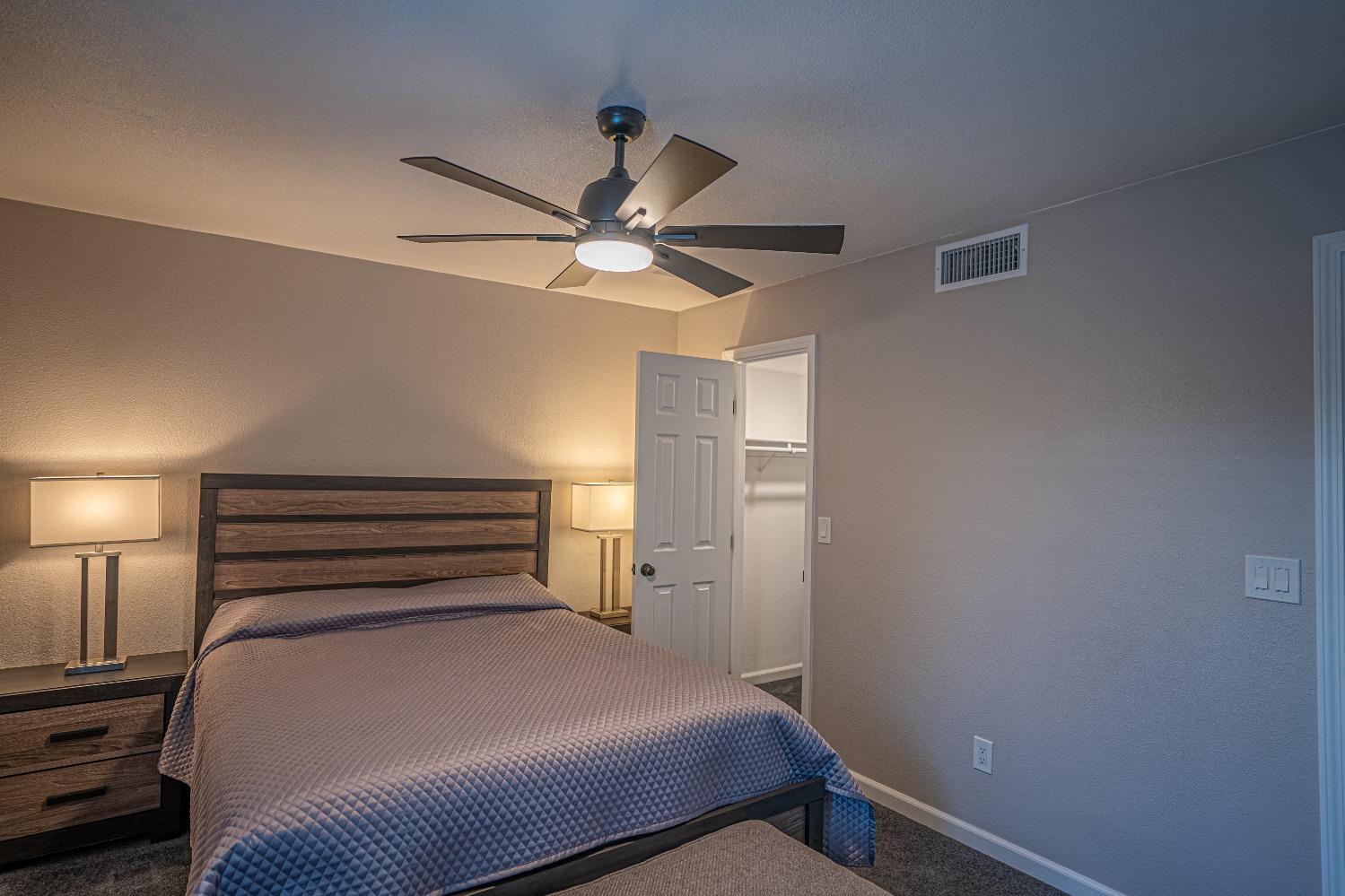 Detail Gallery Image 19 of 39 For 3660 W Benjamin Holt Dr #5,  Stockton,  CA 95219 - 1 Beds | 1 Baths