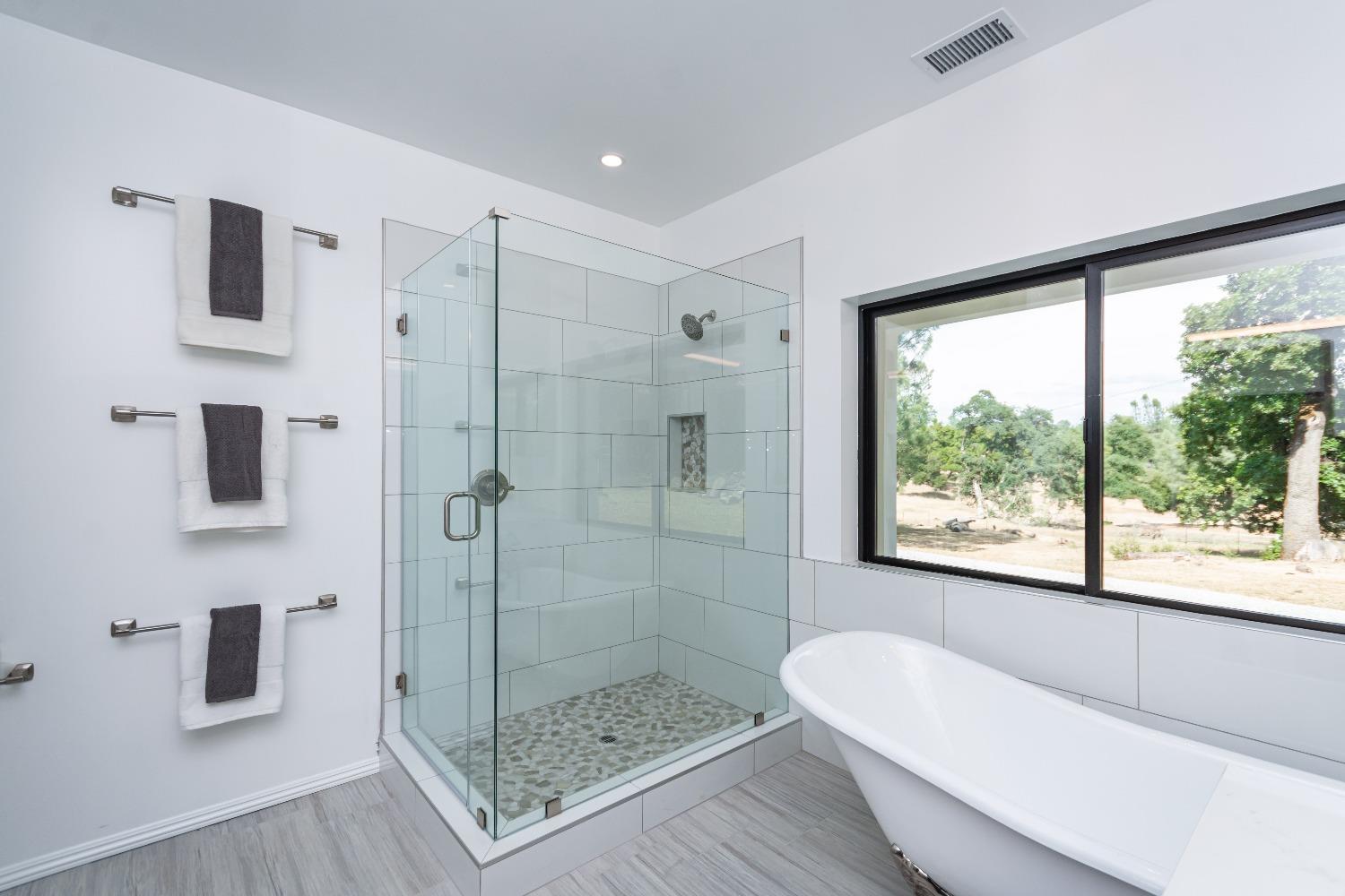 Detail Gallery Image 30 of 81 For 3000 Springhill Rd, Somerset,  CA 95684 - 3 Beds | 2/1 Baths
