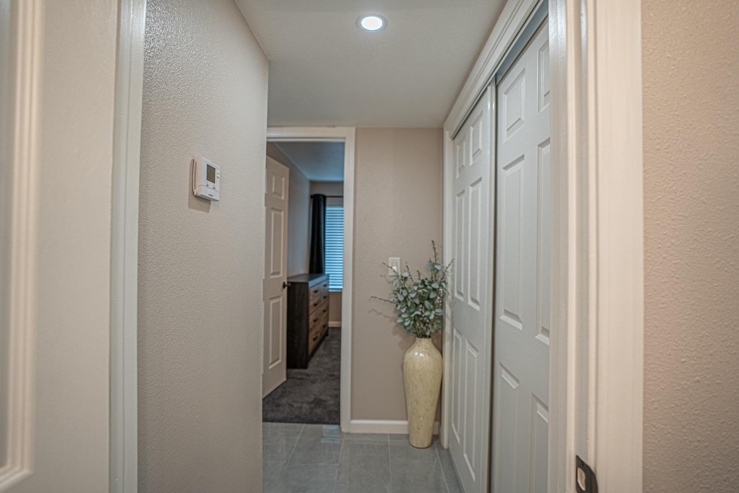 Detail Gallery Image 27 of 39 For 3660 W Benjamin Holt Dr #5,  Stockton,  CA 95219 - 1 Beds | 1 Baths