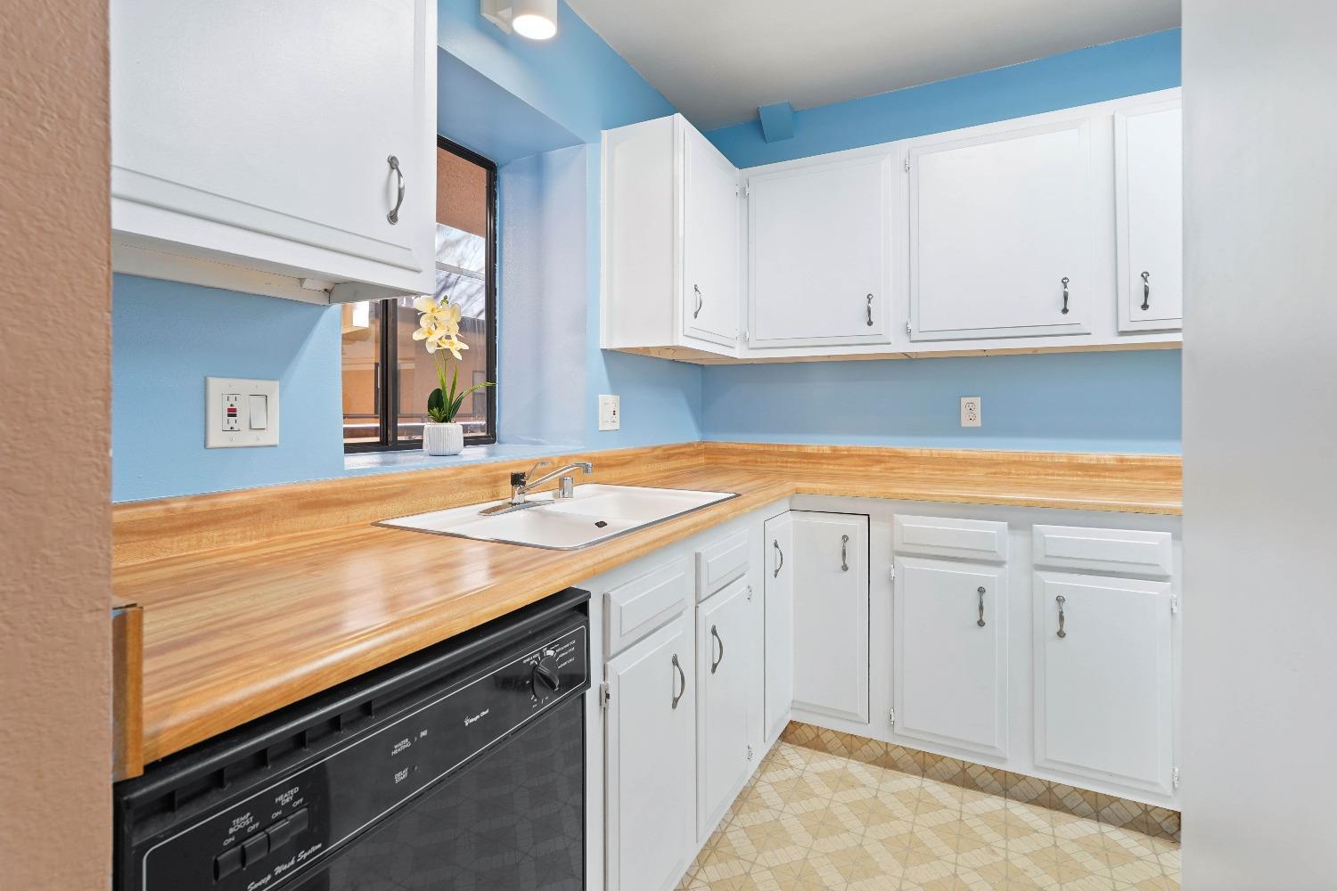 Detail Gallery Image 6 of 21 For 200 P St #C21,  Sacramento,  CA 95814 - 2 Beds | 2 Baths