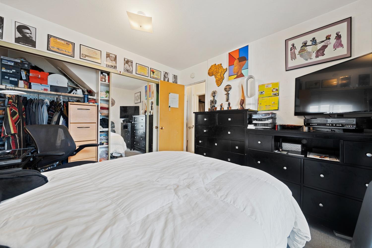 Detail Gallery Image 12 of 26 For 1428 Madison St #307,  Oakland,  CA 94612 - 2 Beds | 1 Baths