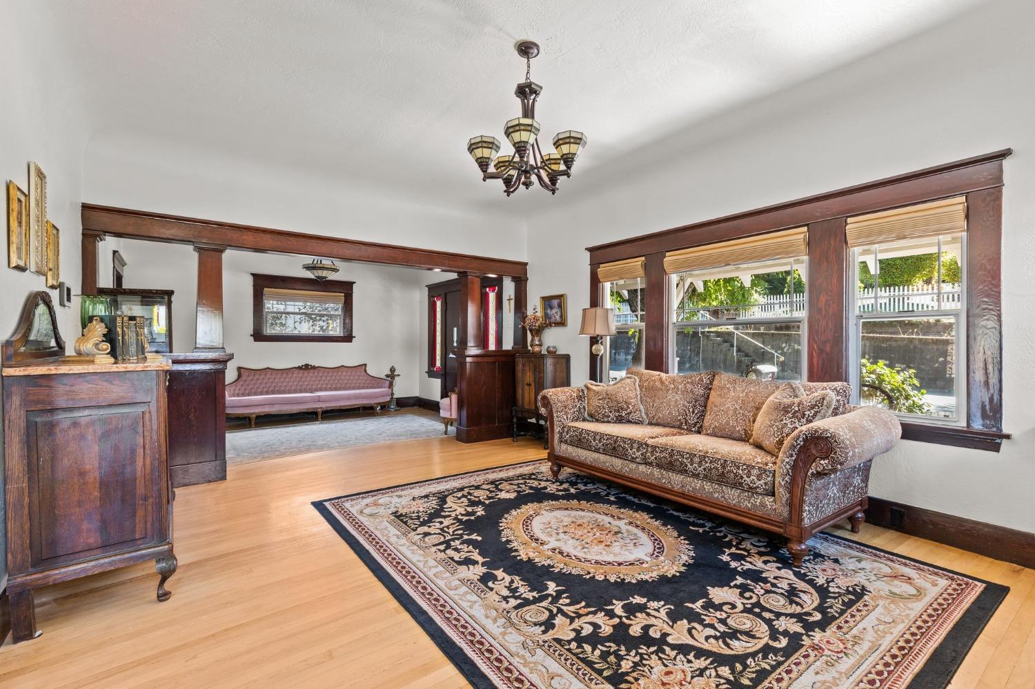 Detail Gallery Image 5 of 71 For 415 Pitt St, Jackson,  CA 95642 - 4 Beds | 2 Baths