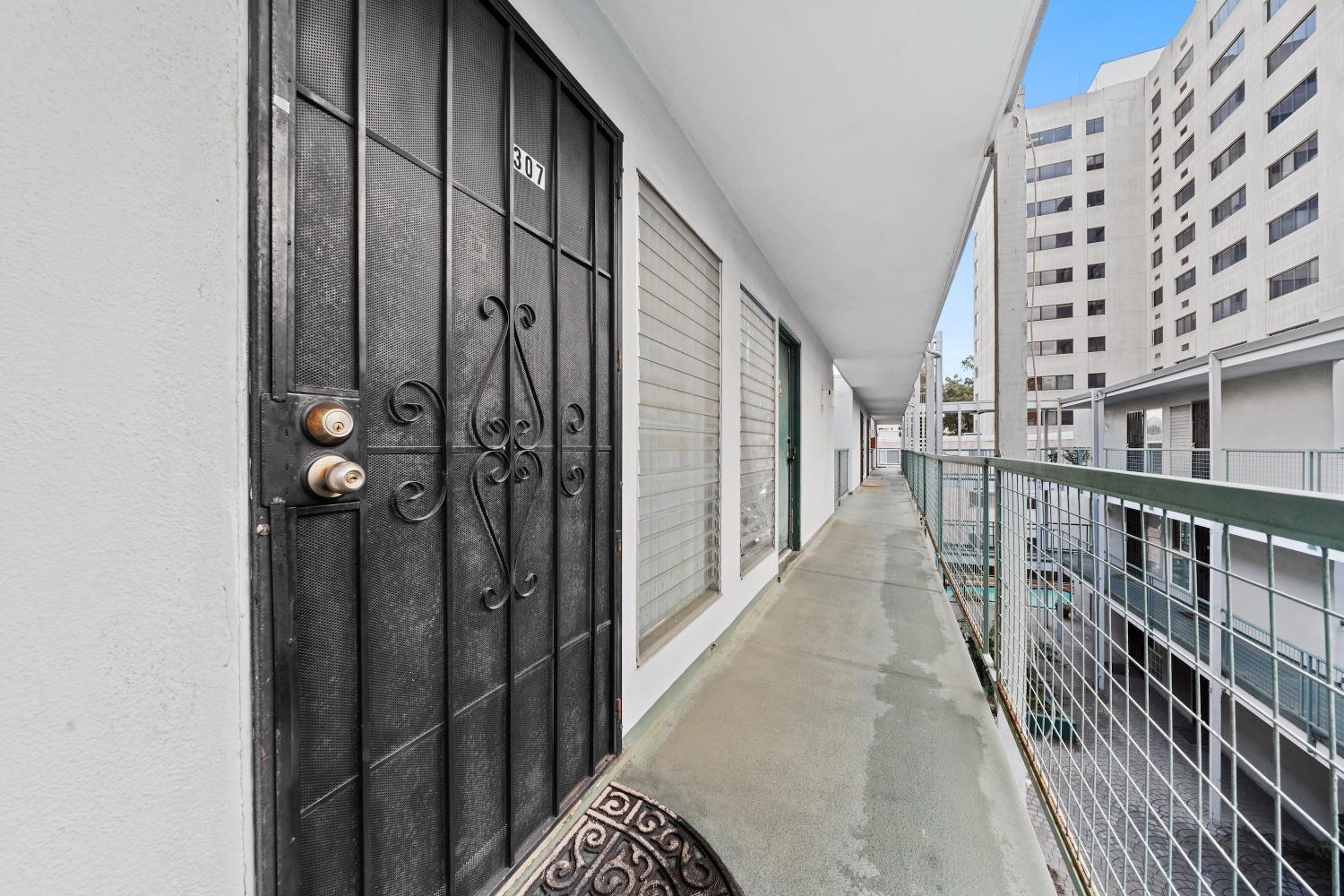 Detail Gallery Image 22 of 26 For 1428 Madison St #307,  Oakland,  CA 94612 - 2 Beds | 1 Baths