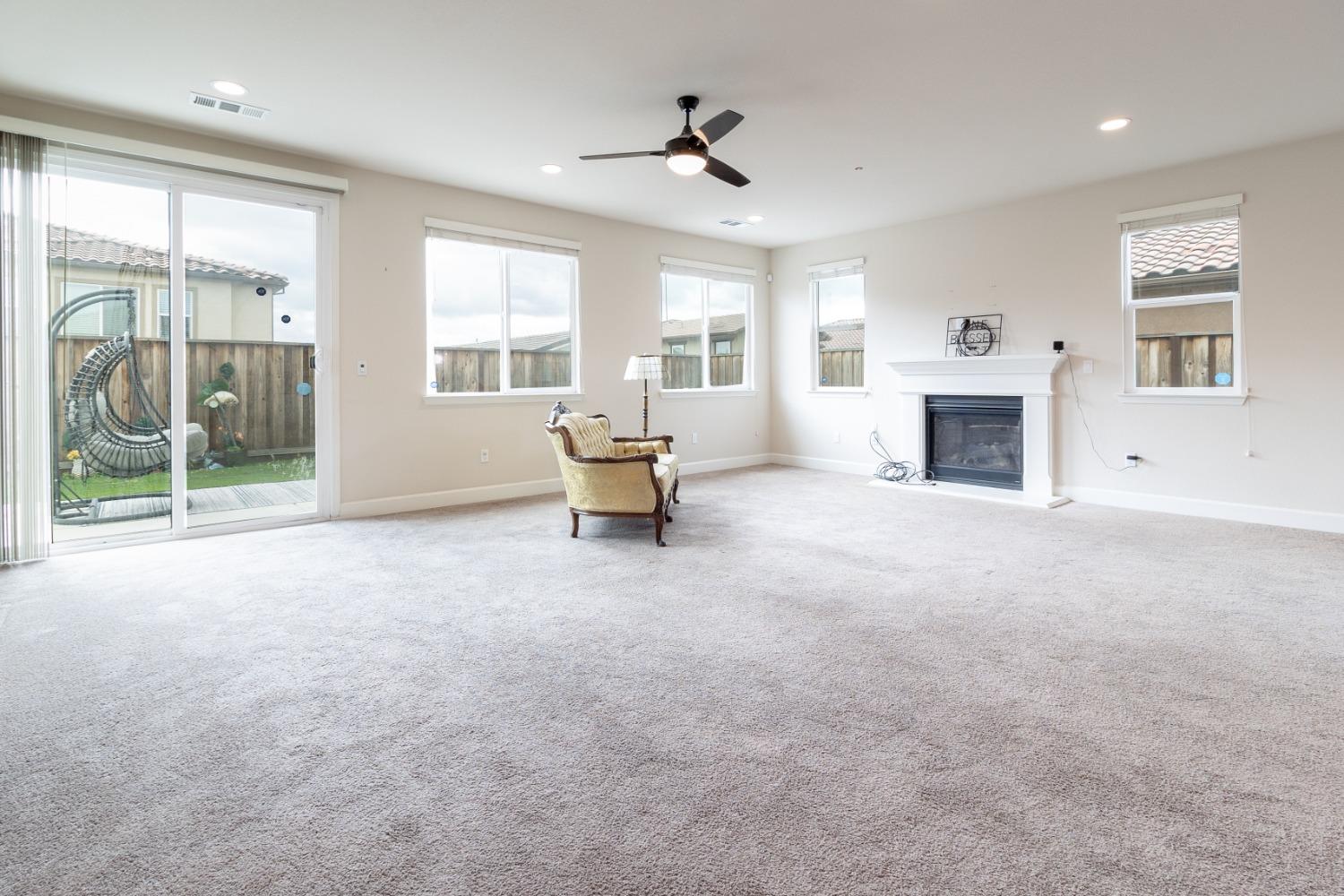 Pinnacle View Way, Antioch, California image 5