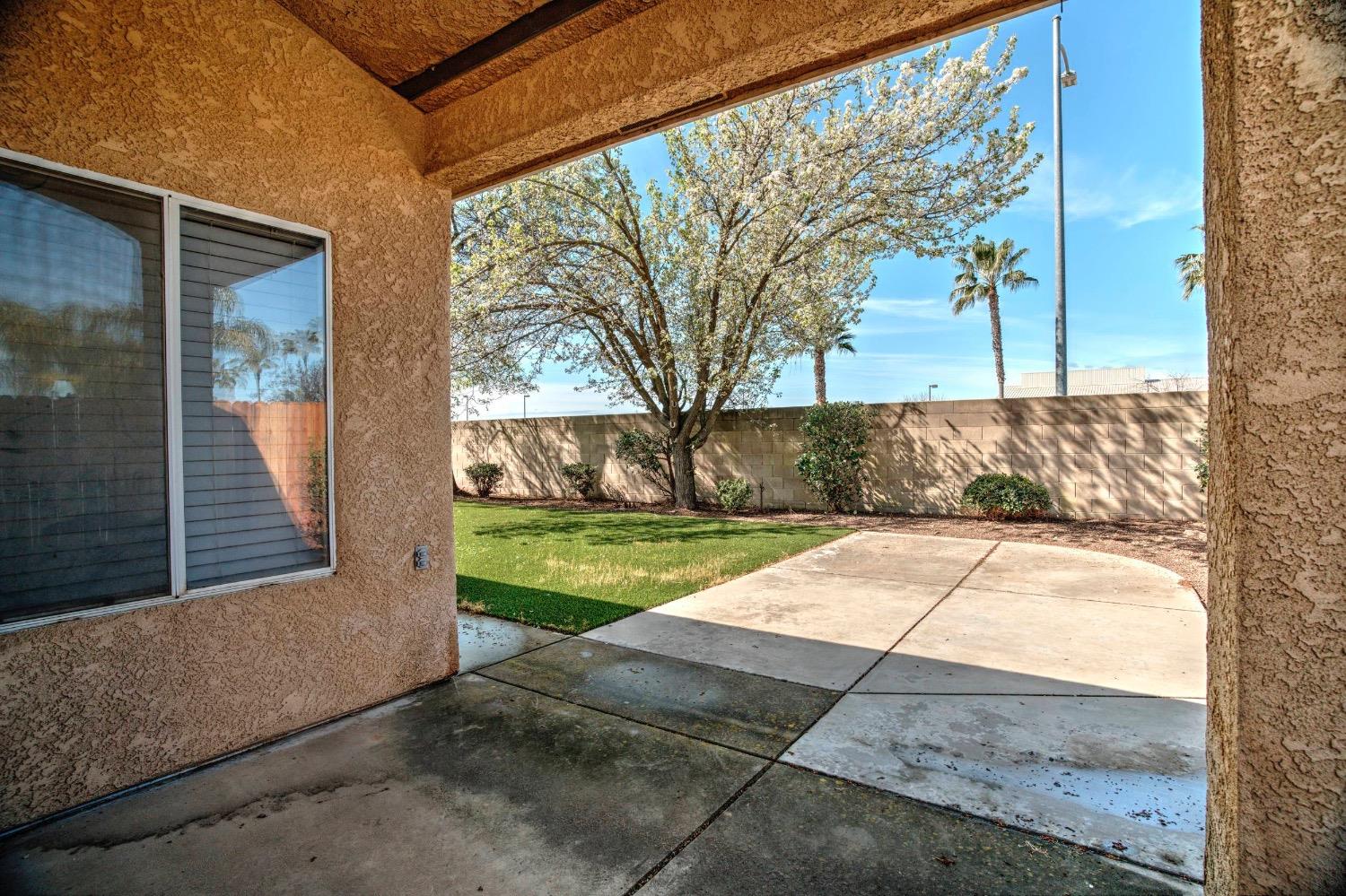 Detail Gallery Image 13 of 57 For 5180 N Coronado St, Chowchilla,  CA 93610 - 4 Beds | 2 Baths
