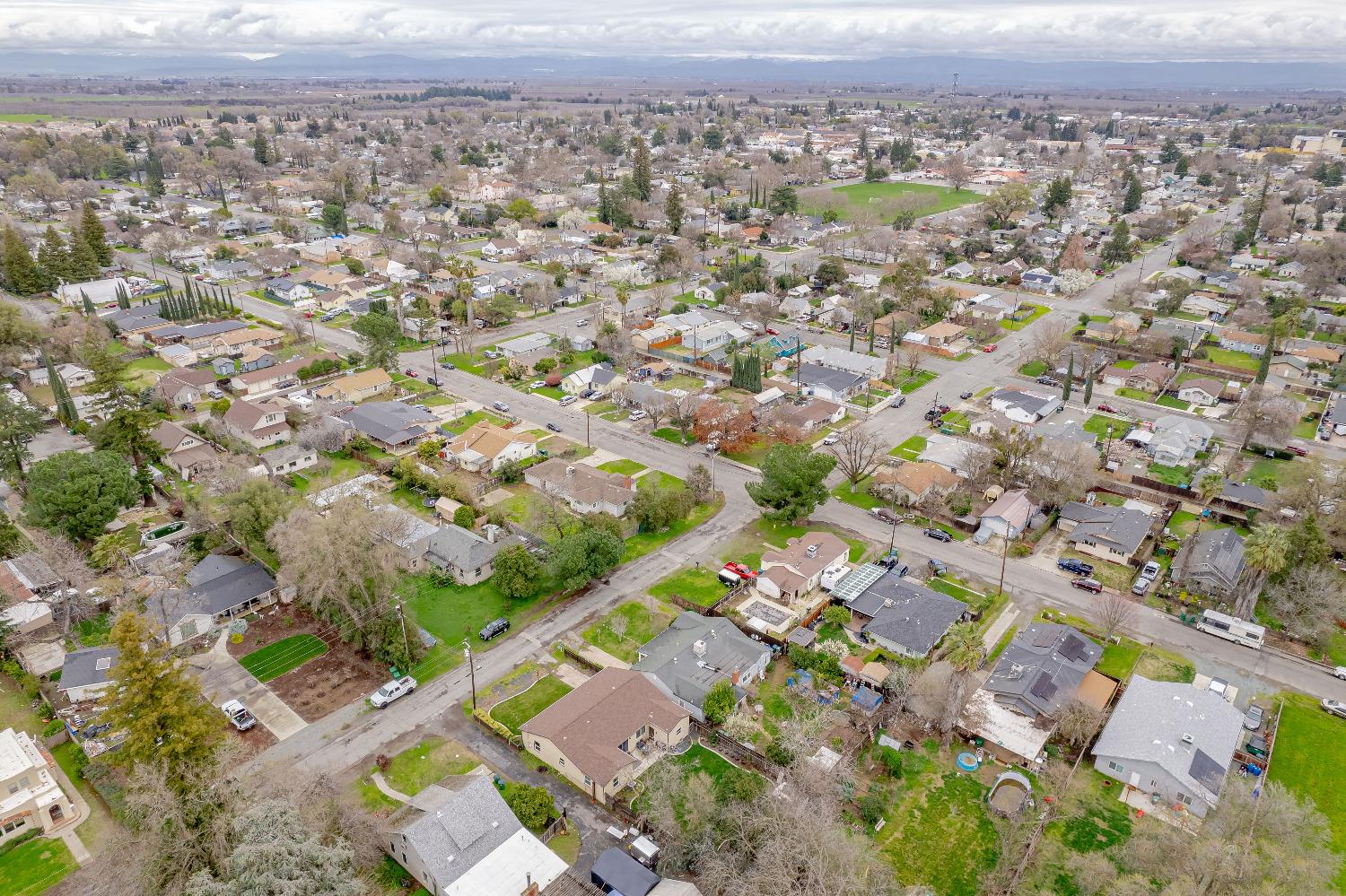 Laurel Street, Gridley, California image 46