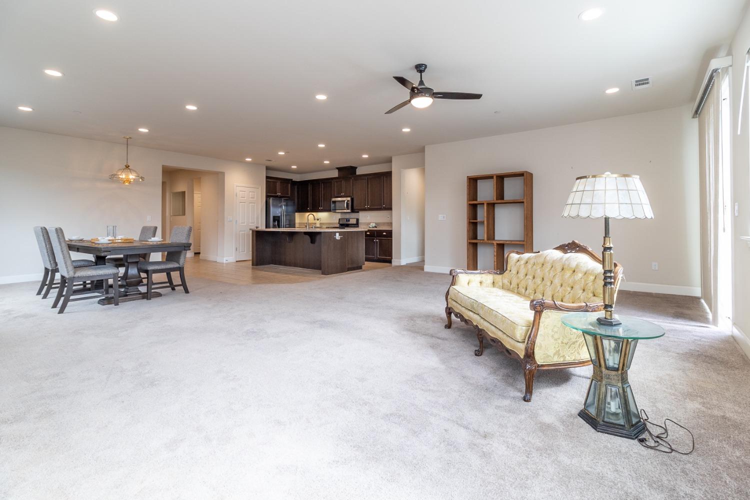 Pinnacle View Way, Antioch, California image 4