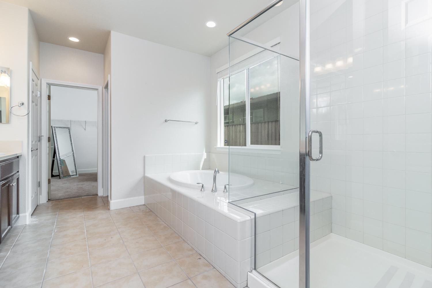 Pinnacle View Way, Antioch, California image 17
