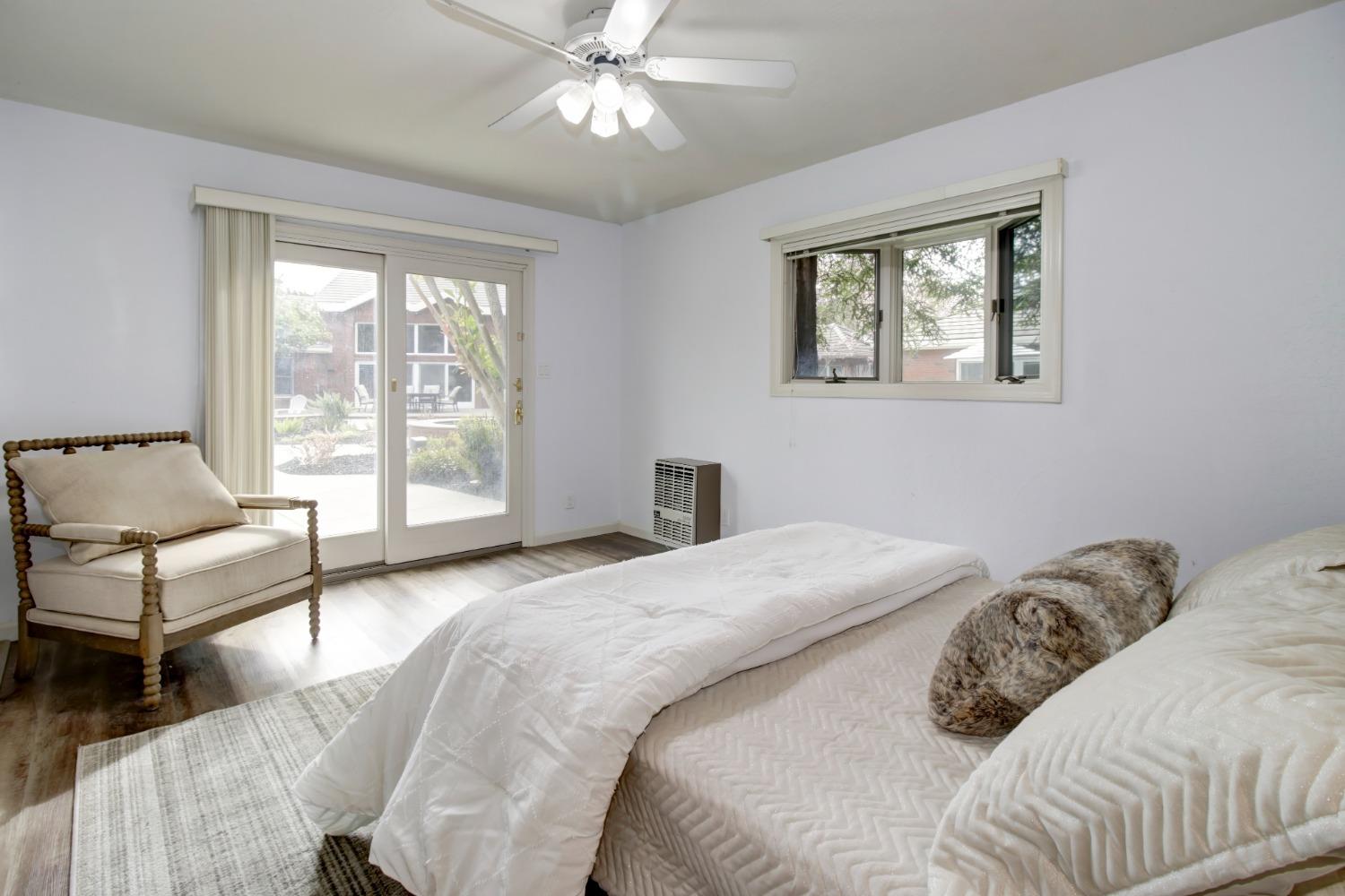 Detail Gallery Image 67 of 93 For 1300 Mariemont Ave, Sacramento,  CA 95864 - 3 Beds | 3/2 Baths