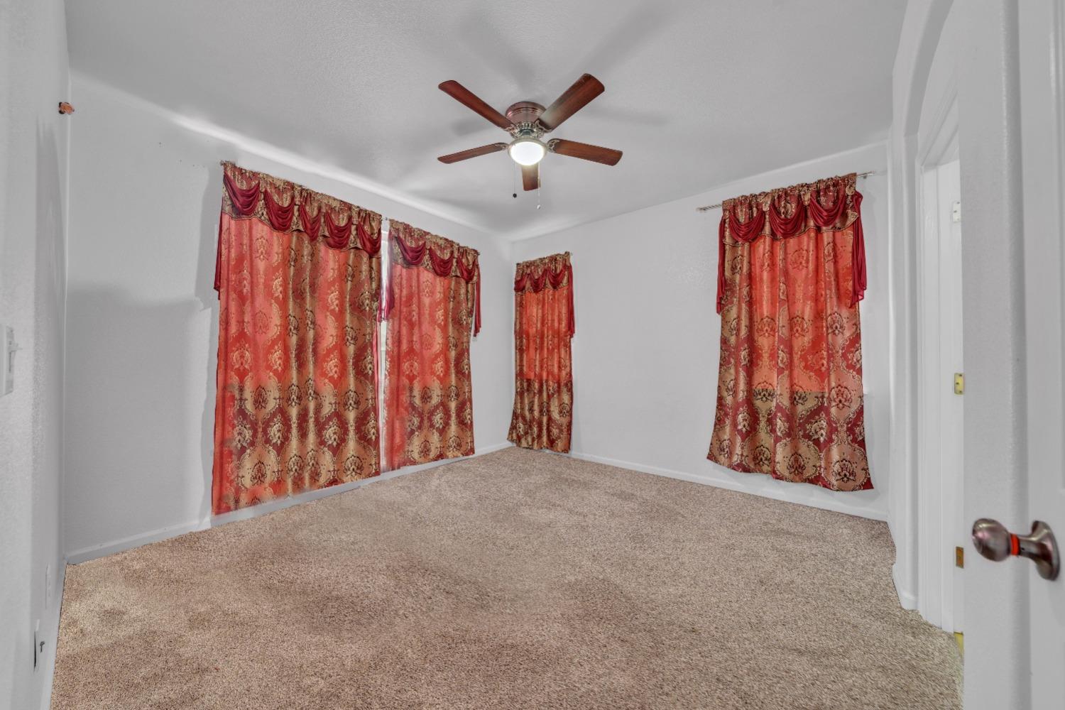 Detail Gallery Image 17 of 28 For 1770 Norwood Heights Ln, Ceres,  CA 95307 - 3 Beds | 2/1 Baths