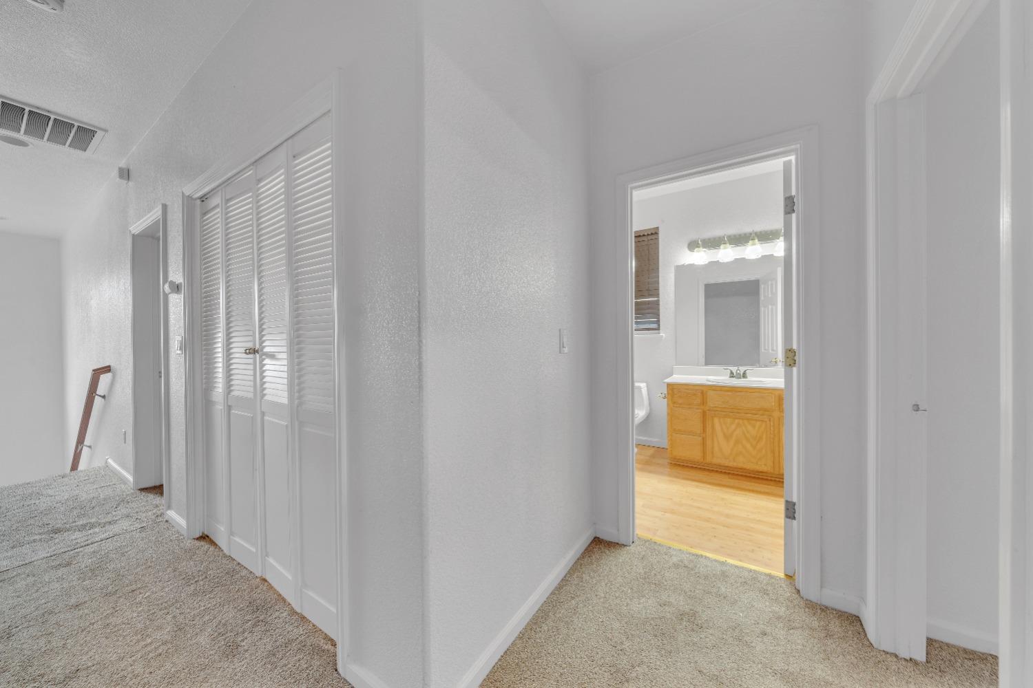 Detail Gallery Image 20 of 28 For 1770 Norwood Heights Ln, Ceres,  CA 95307 - 3 Beds | 2/1 Baths
