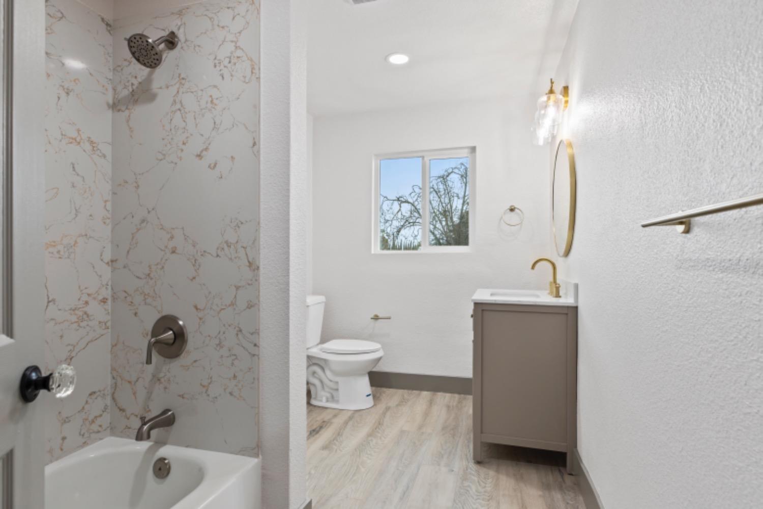 Detail Gallery Image 20 of 23 For 224 W G St, Oakdale,  CA 95361 - 4 Beds | 2 Baths