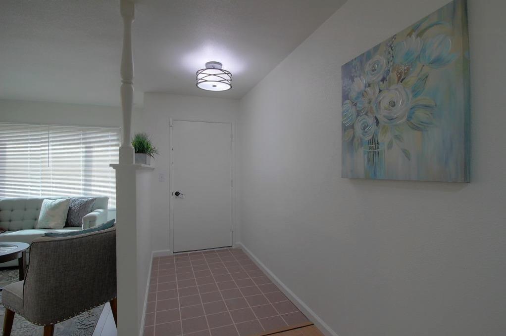 Detail Gallery Image 11 of 53 For 216 Center St, Waterford,  CA 95386 - 3 Beds | 2 Baths