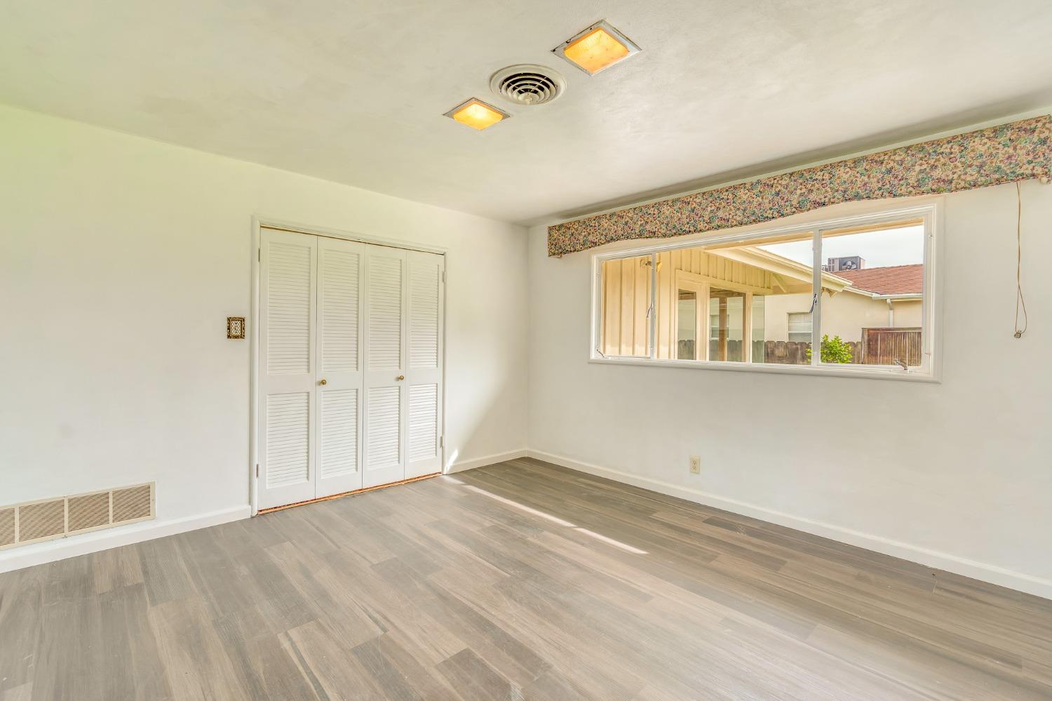 Detail Gallery Image 21 of 70 For 669 Adams Ave, Los Banos,  CA 93635 - 3 Beds | 2 Baths